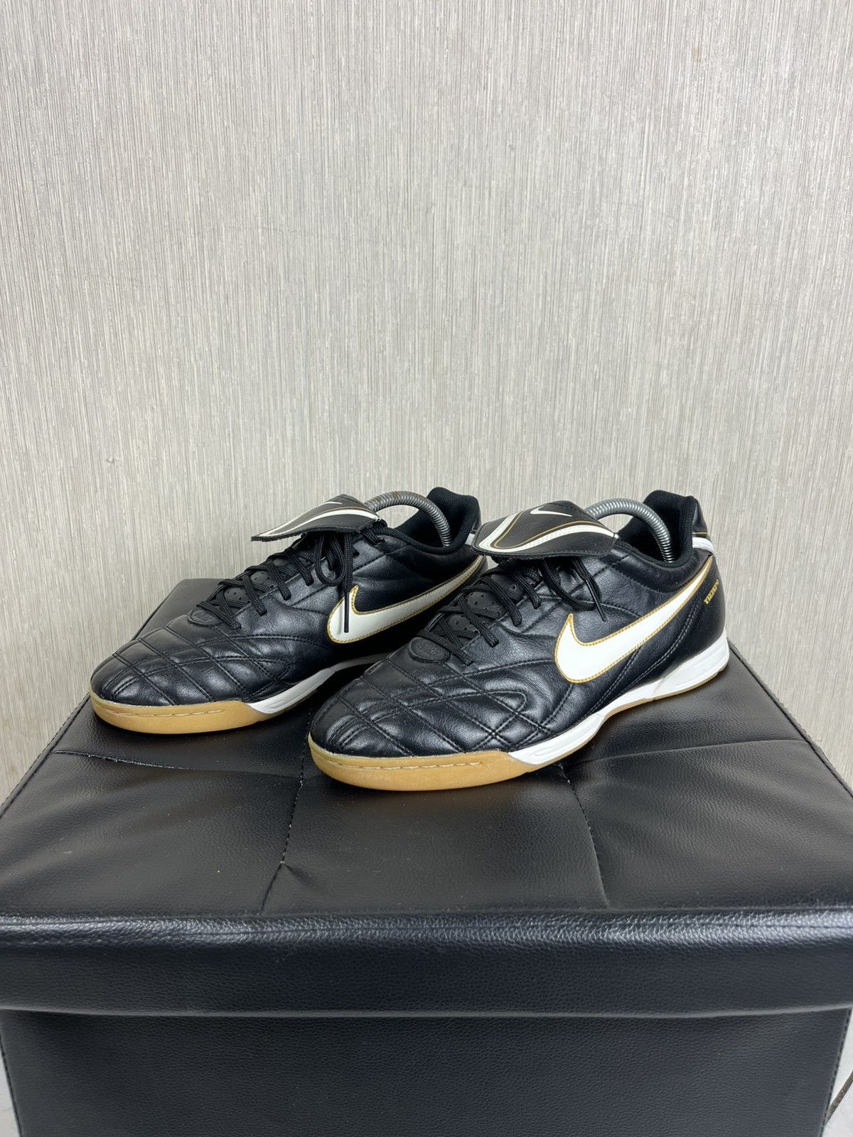 Nike × Vintage Vintage Nike Tiempo y2k soccer shoes Ronaldinho bloke core Size US 9.5 / EU 42-43 - 2 Thumbnail