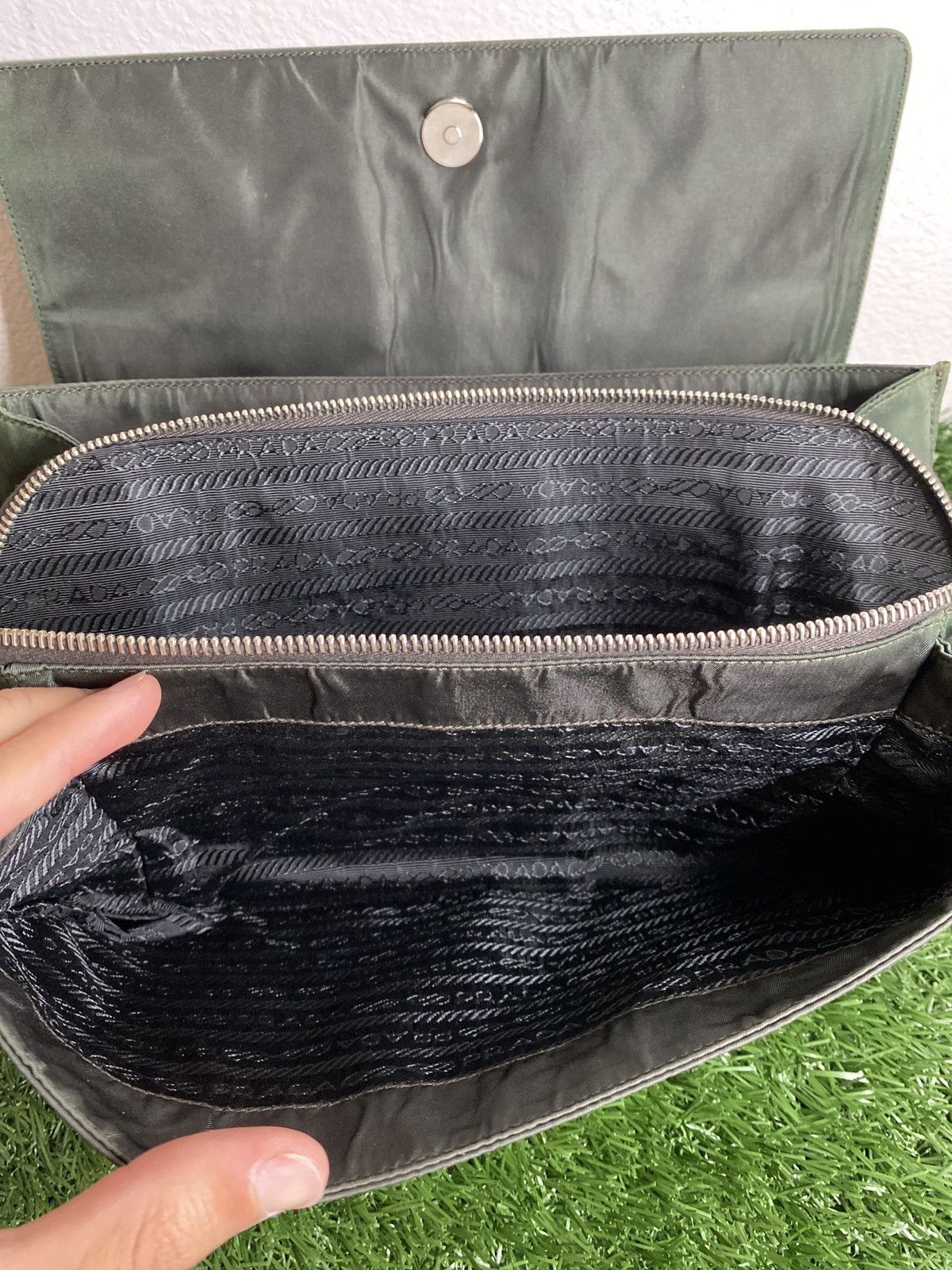 Prada Prada Nylon Rare Single Flap Shoulder Bag Size ONE SIZE - 21 Thumbnail