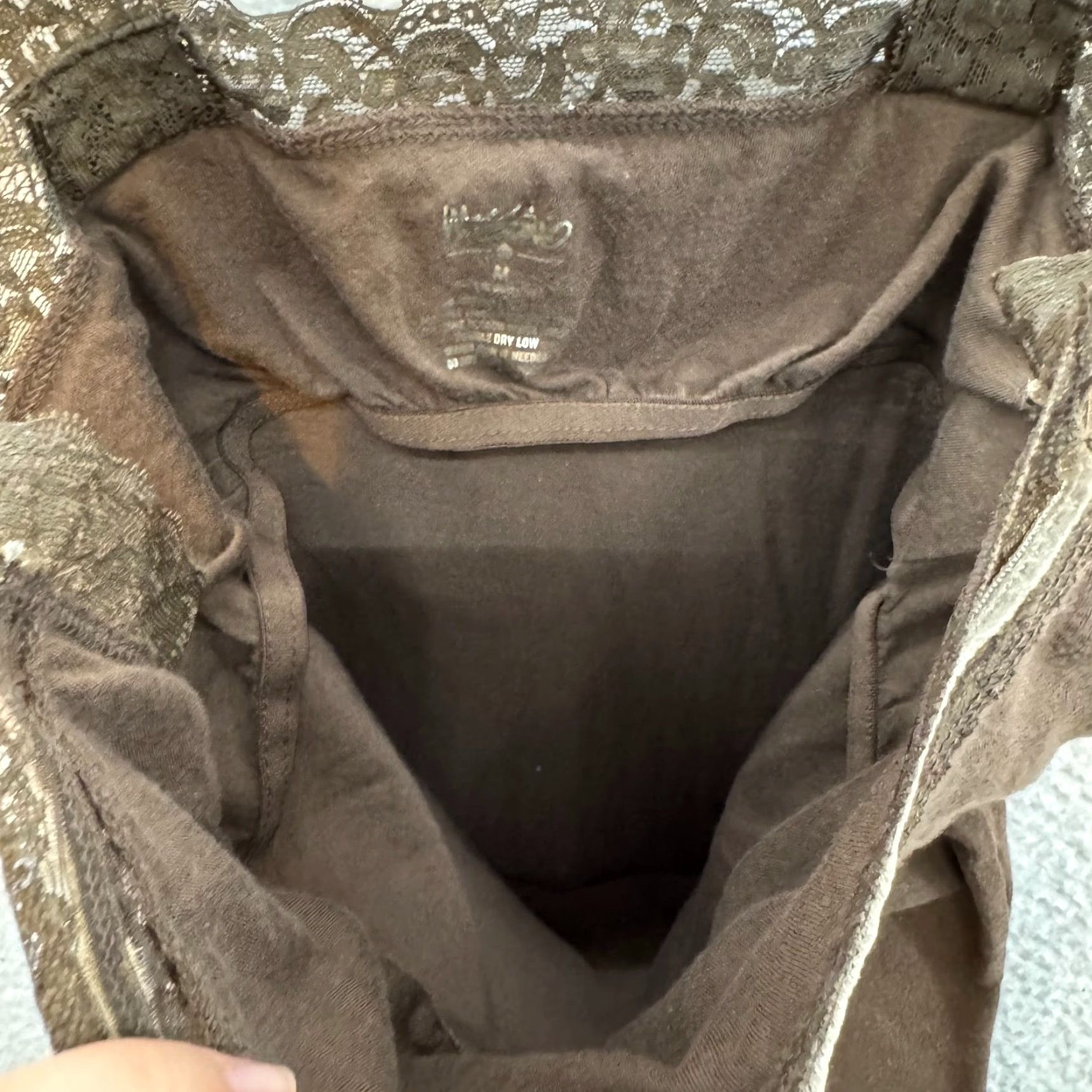 Mossimo VINTAGE Y2K Camisole Tank Top Shirt XS/S Brown Lace Boho Grunge Whimsigoth Mossimo Womens Mens? Size S / US 4 / IT 40 - 4 Thumbnail