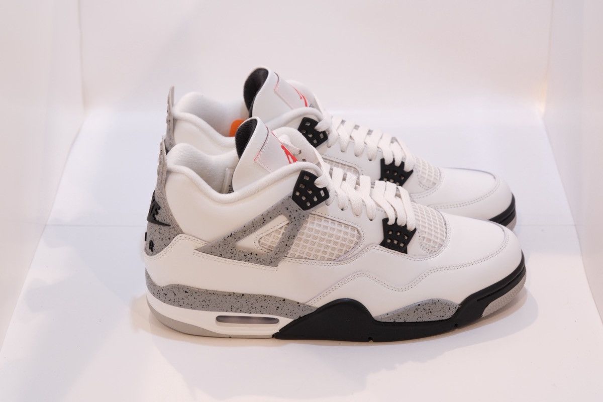 Jordan Brand Air Jordan 4 Retro OG 2025 White Cement BRAND NEW Size 10 Size US 10 / EU 43 - 5 Thumbnail