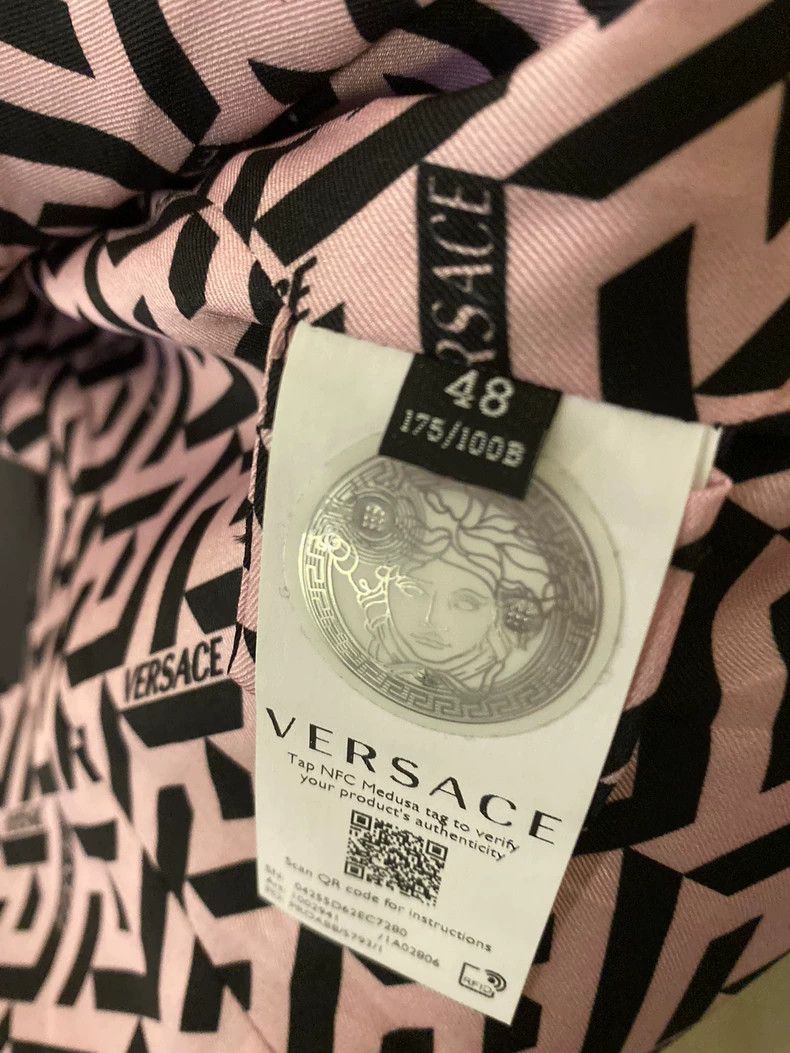 Versace Versace Wool jacket and small fragrant jacket Size M / US 6-8 / IT 42-44 - 5 Thumbnail
