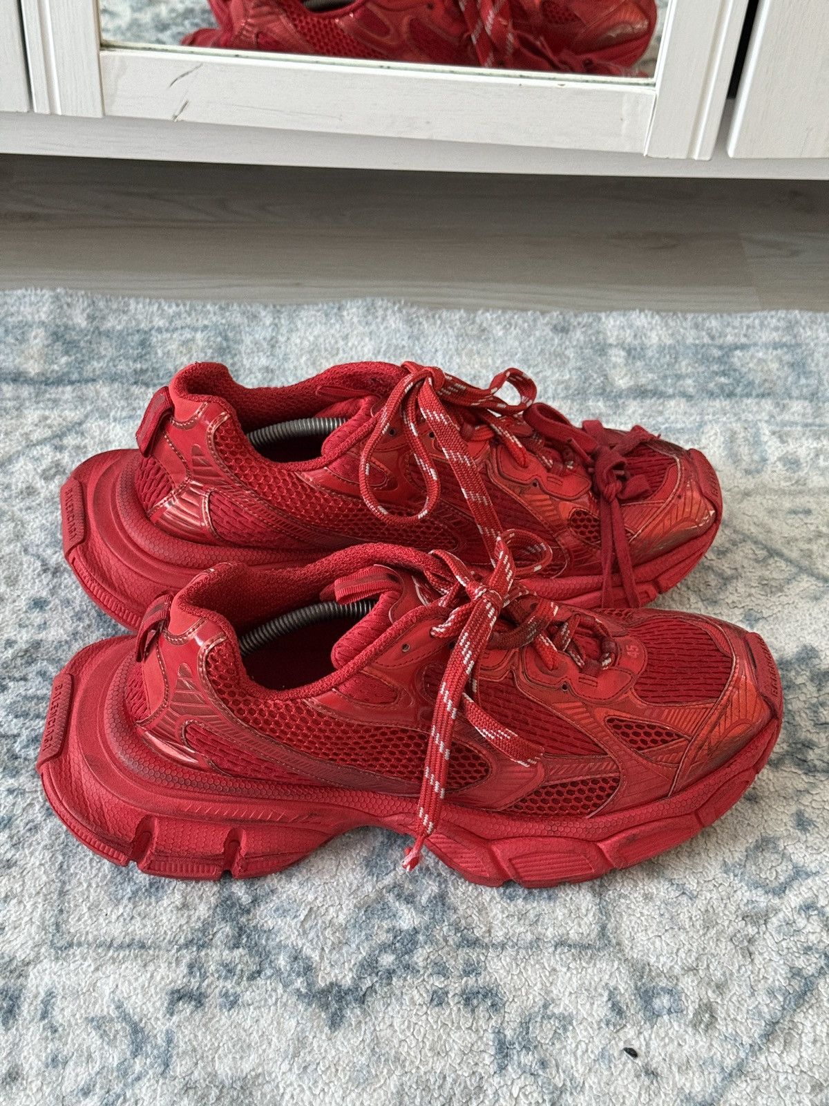 Balenciaga Balenciaga 3XL Red Size US 12 / EU 45 - 3 Thumbnail