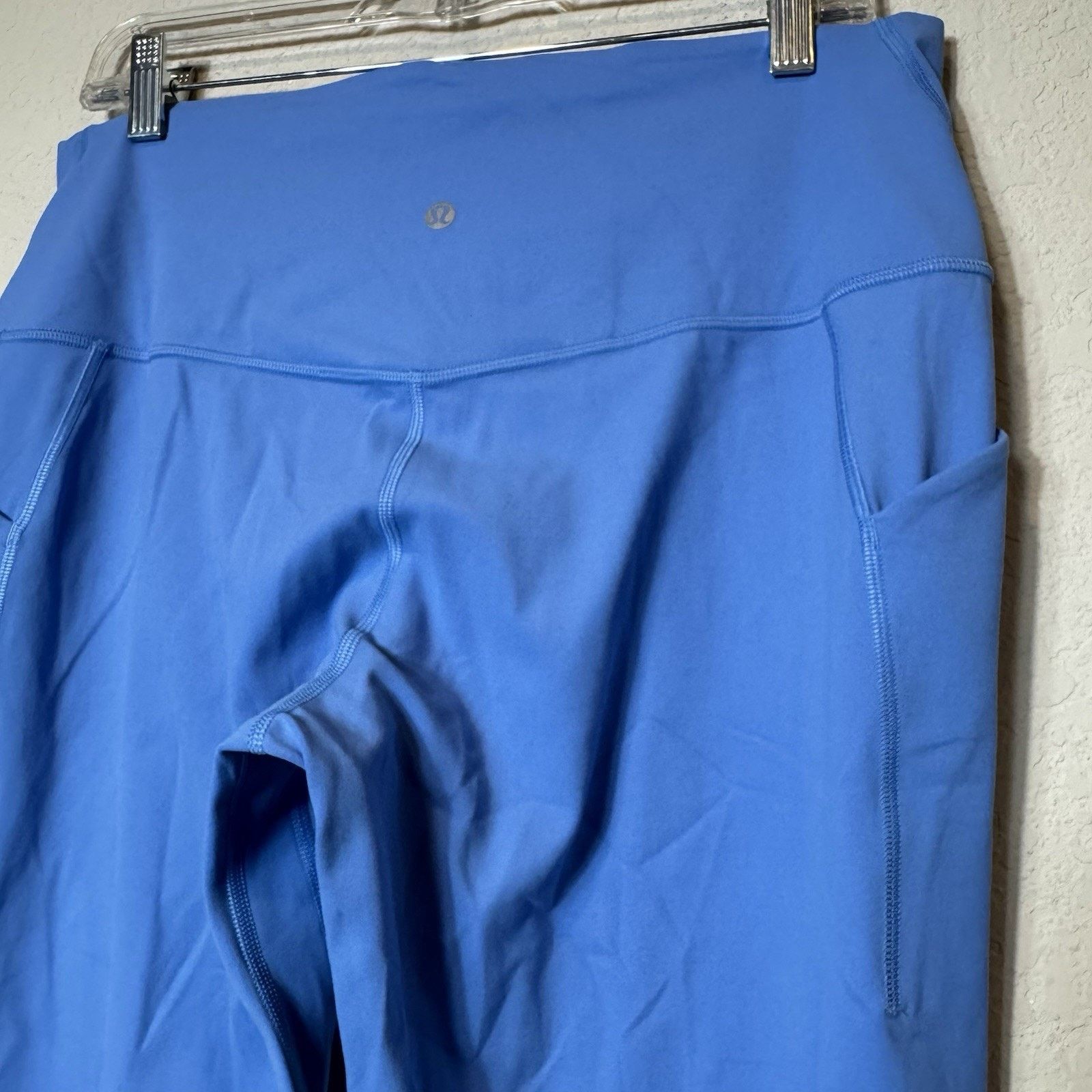 Lululemon Lululemon Align HR Pant Pockets 25” Rare Poolside Blue sz 14 Size 36" / US 14 / IT 50 - 8 Thumbnail