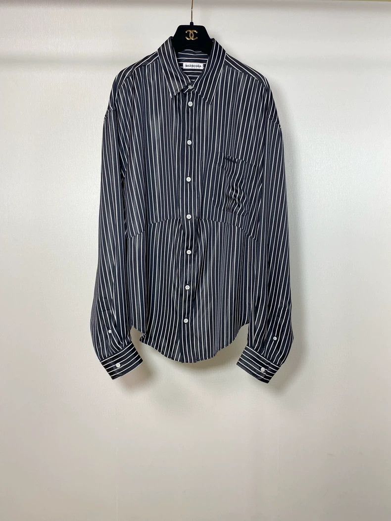 Balenciaga Balenciaga size 34 Black and white striped shirt Size US XS / EU 42 / 0 - 1 Thumbnail