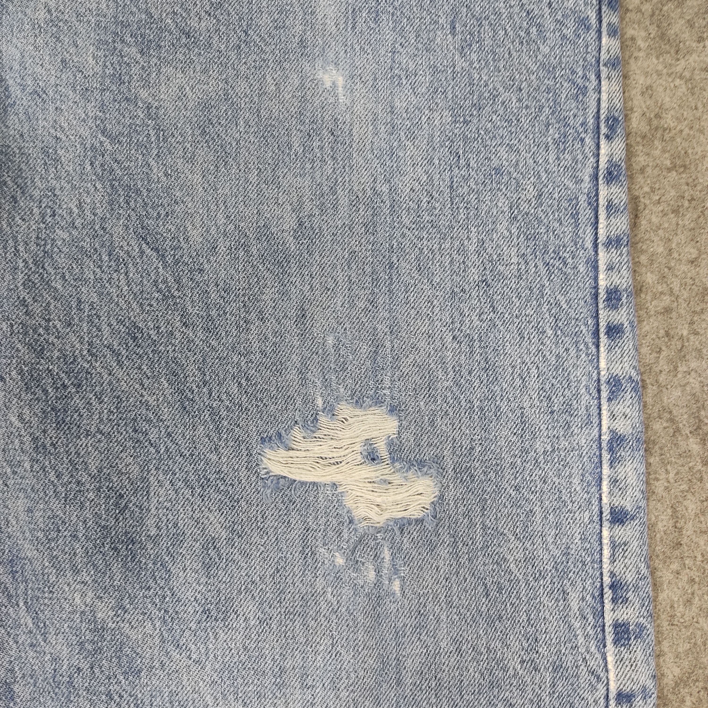 Lee × Vintage 90s Vintage Lee Blue Light Wash Jeans L505 Size US 36 / EU 52 - 4 Thumbnail