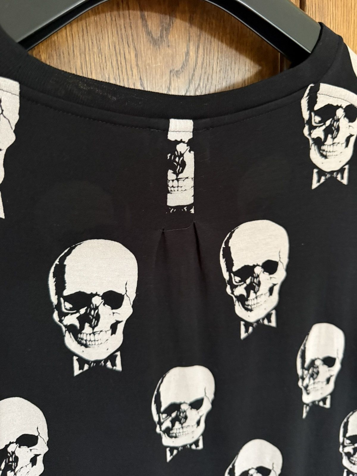 Saint Laurent Paris Grail FW15 Saint Laurent skull boack T shirt Hedi Slimane Size US S / EU 44-46 / 1 - 13 Thumbnail