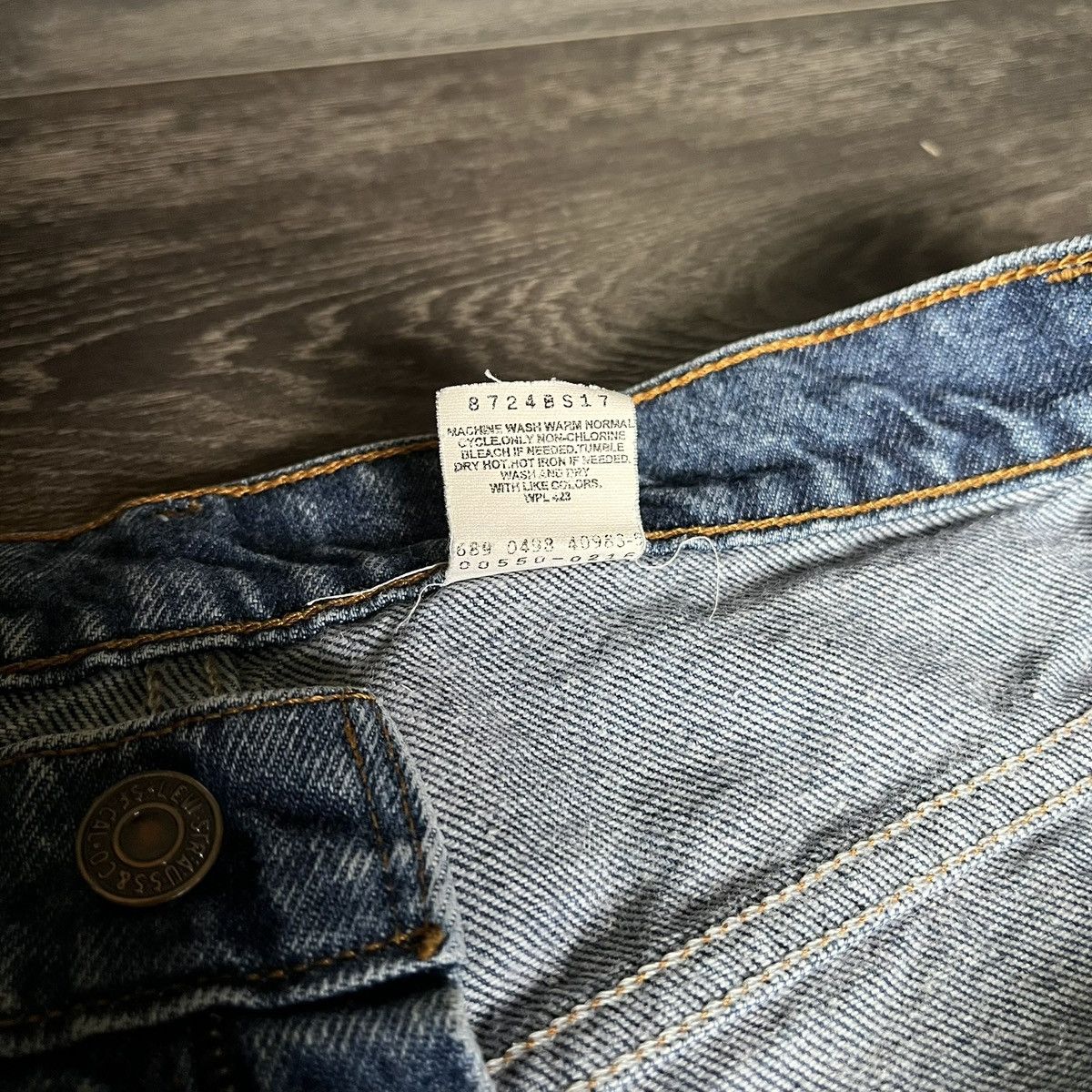 Levi's Vintage 90s Levi’s 550 Washed Relaxed Fit Denim Jeans 32x30 Size US 32 / EU 48 - 12 Thumbnail
