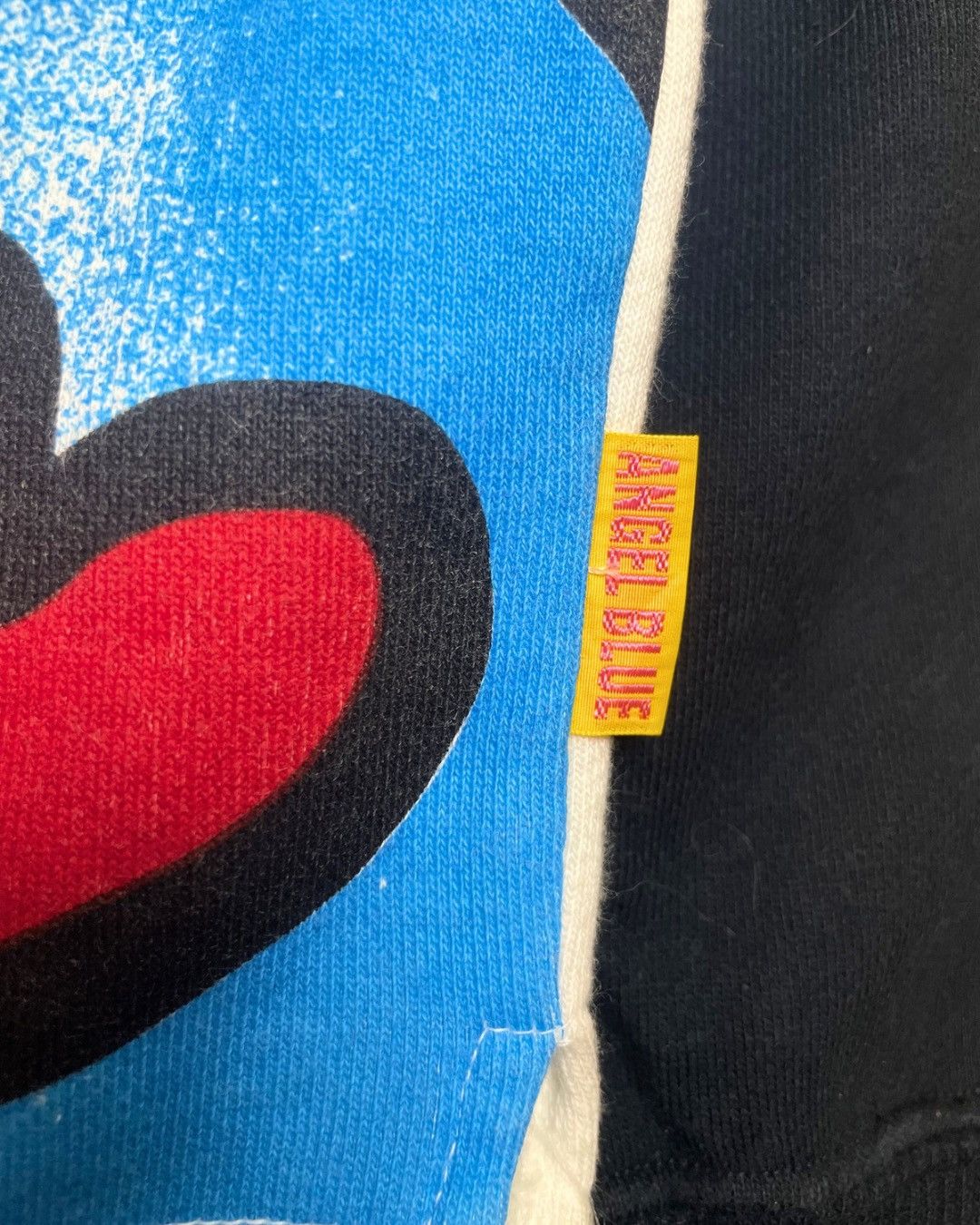 Angel Blue Angel Blue “What’s Up?” Big Graphic Character Sweatshirt Size L / US 10 / IT 46 - 6 Thumbnail