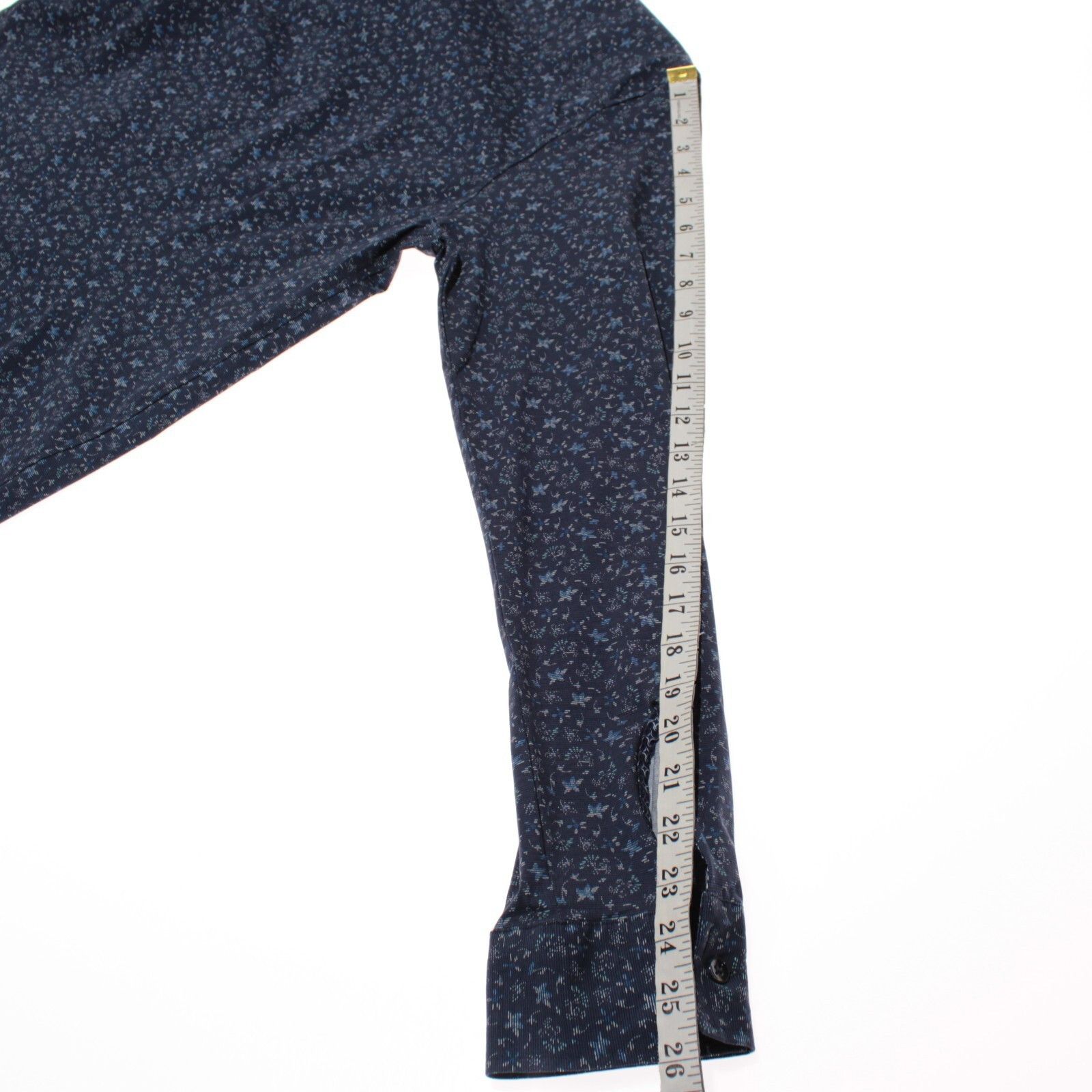 Robert Graham Robert Graham New with tags Shirt Size L US In Blue Size US L / EU 52-54 / 3 - 9 Thumbnail
