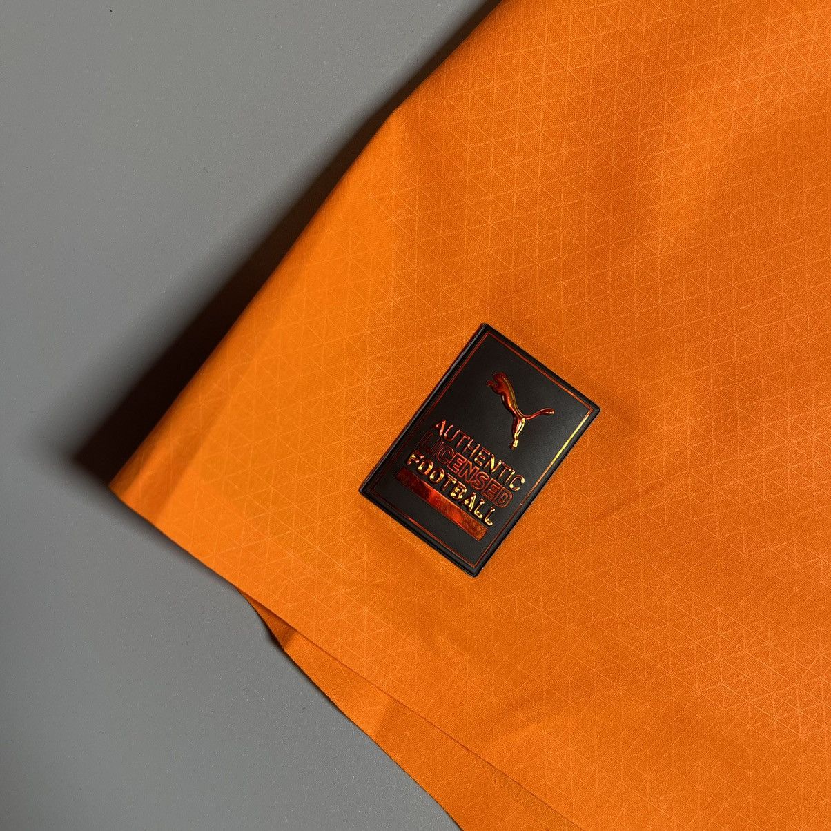 Puma × Vintage NWT SHAKHTAR PUMA 2022/2024 FOOTBALL HOME JERSEY #10 MUDRYK Size US XL / EU 56 / 4 - 9 Thumbnail