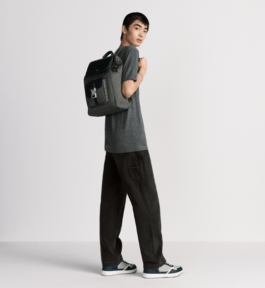 Dior o1w1db10426 1ADBA2 Size : OS / Saddle Backpack in Gray Size ONE SIZE - 5 Thumbnail