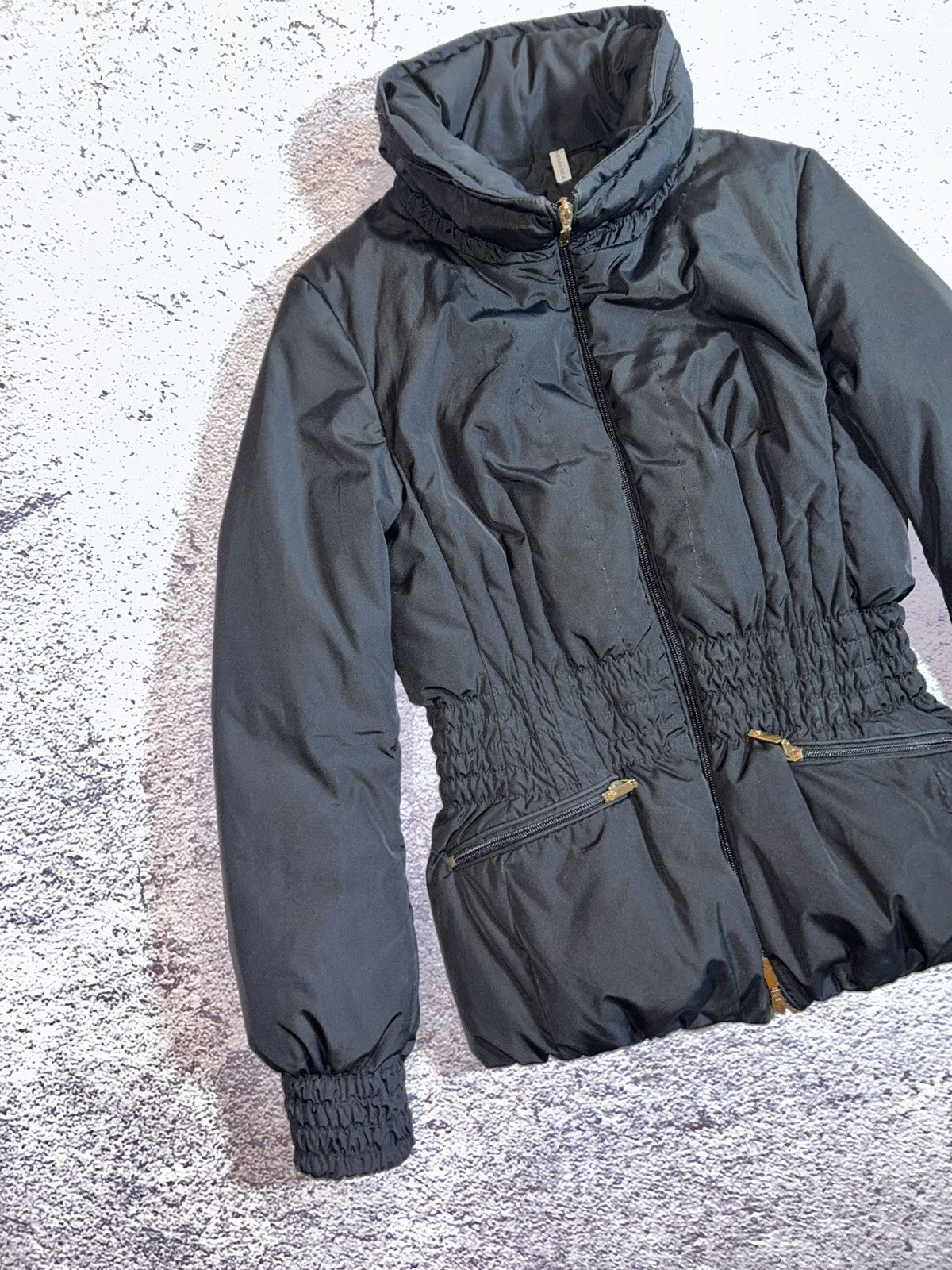Moncler Moncler Bezy Down Puffer Jacket Vintage Luxury Y2K Very Rare Size XS / US 0-2 / IT 36-38 - 4 Thumbnail