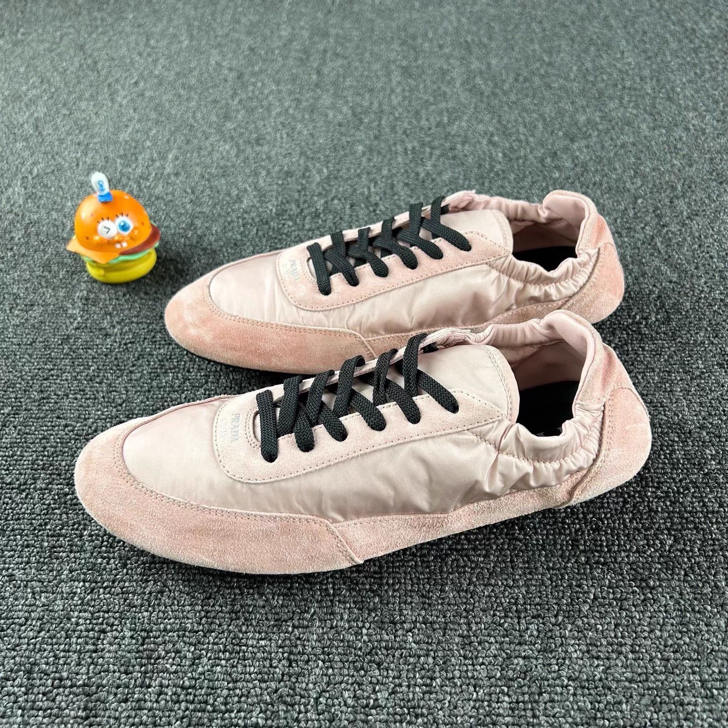 Prada PRADA 25ss Pink Thin Sole Deertrainer 38 Size US 7 / IT 37 - 1 Thumbnail
