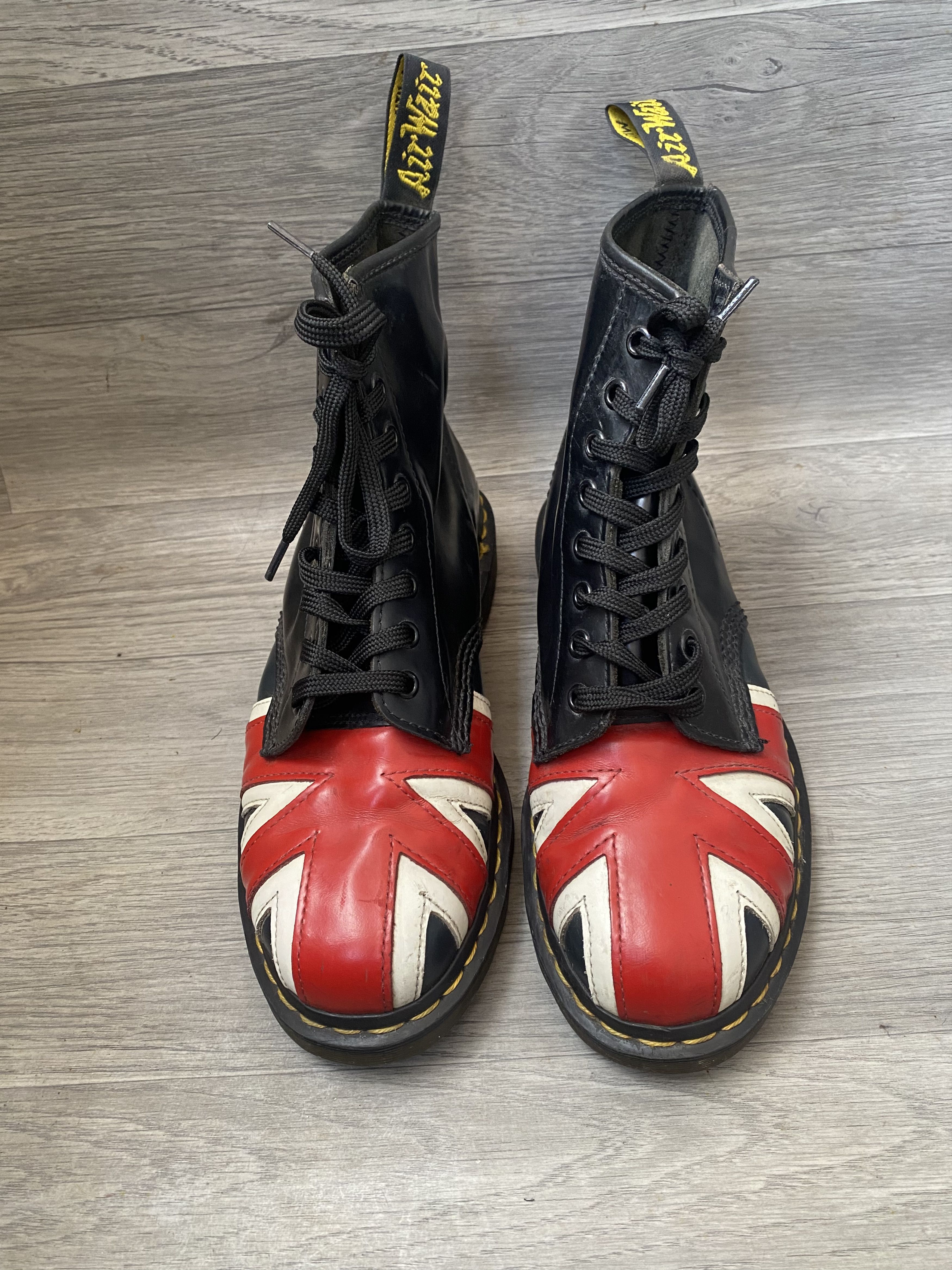 Dr. Martens Dr martens union jack british flag boots sz 40 Size US 7 / EU 40 - 1 Thumbnail