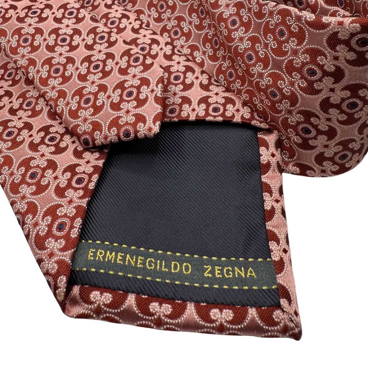 Ermenegildo Zegna Ermenegildo Zegna Silk Tie, Pink, Made in Italy, Like New Size ONE SIZE - 4 Thumbnail