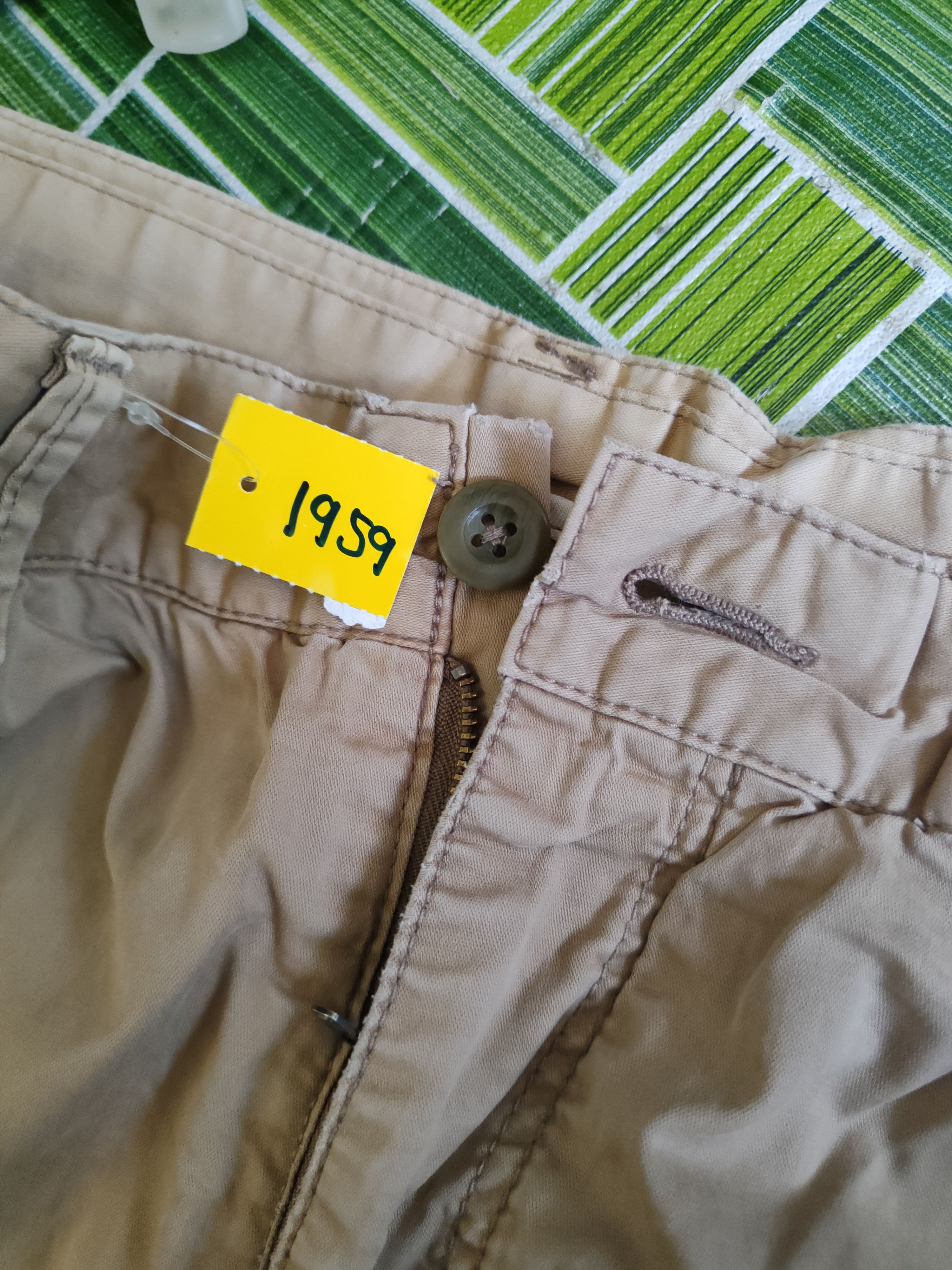 Japanese Brand DL Uniqlo Beige Multipocket Cargo Pants #1959 Size US 32 / EU 48 - 16 Thumbnail