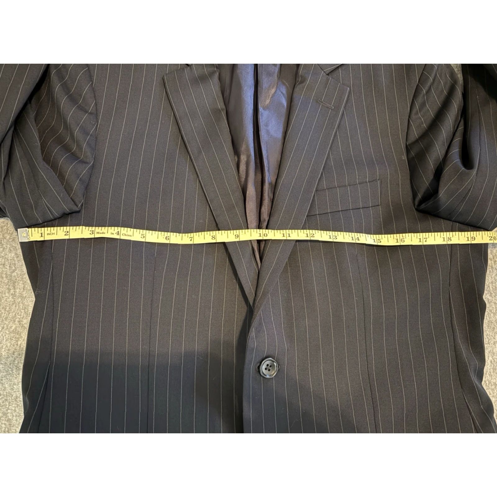 Brooks Brothers Brooks Brothers 1818 Fitzgerald Wool Navy Striped Jacket Blazer Sport Coat 38S Men Wool Stripe Two Button Short Blue Regular Jacket Coat Mens Size 38R - 7 Thumbnail