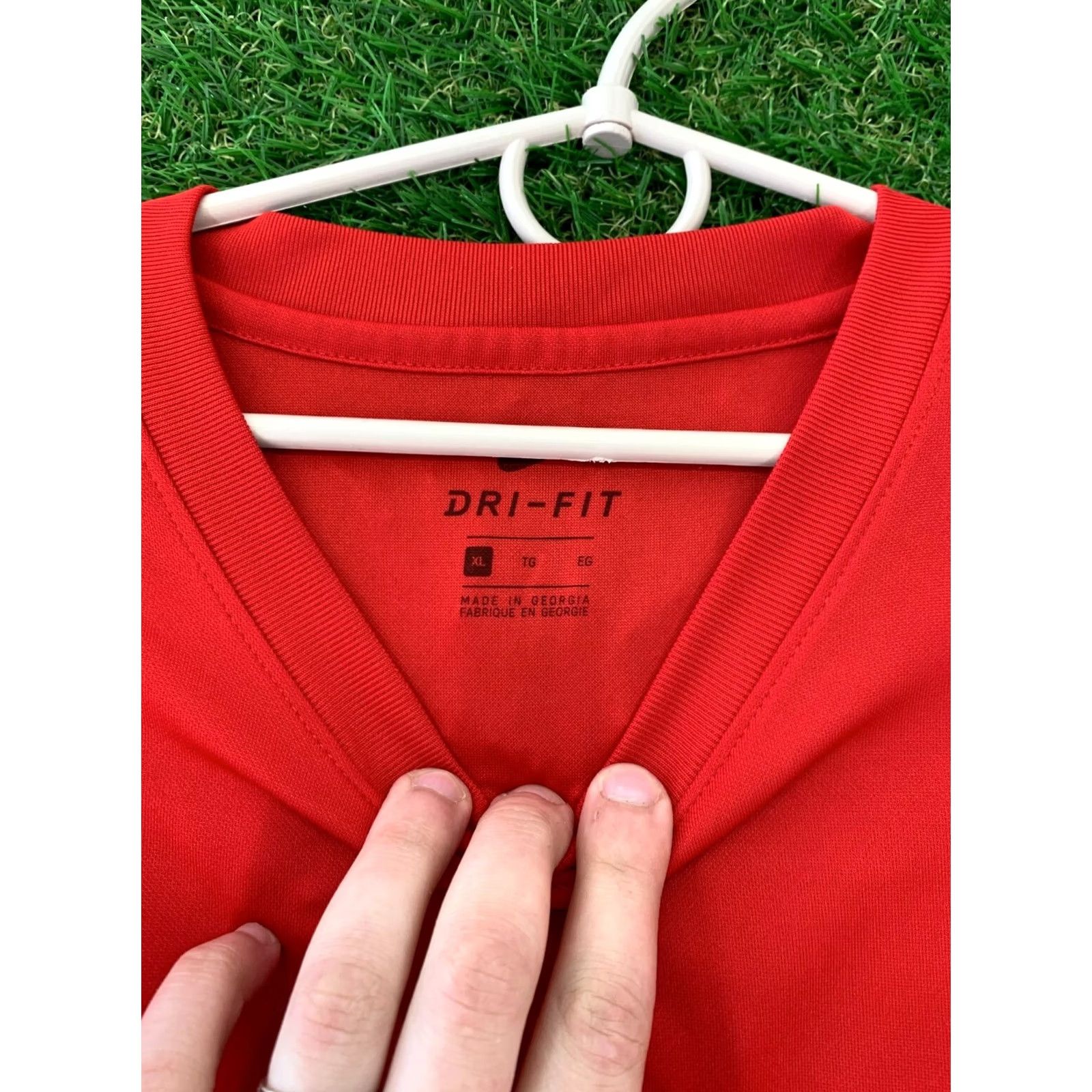 Nike NIKE Dri-FIT PARK ORIGINAL 2019 MEN FOOTBALL SHIRT XL Red Jersey T-Shirt Park 2019 Mens Size US XL / EU 56 / 4 - 4 Thumbnail