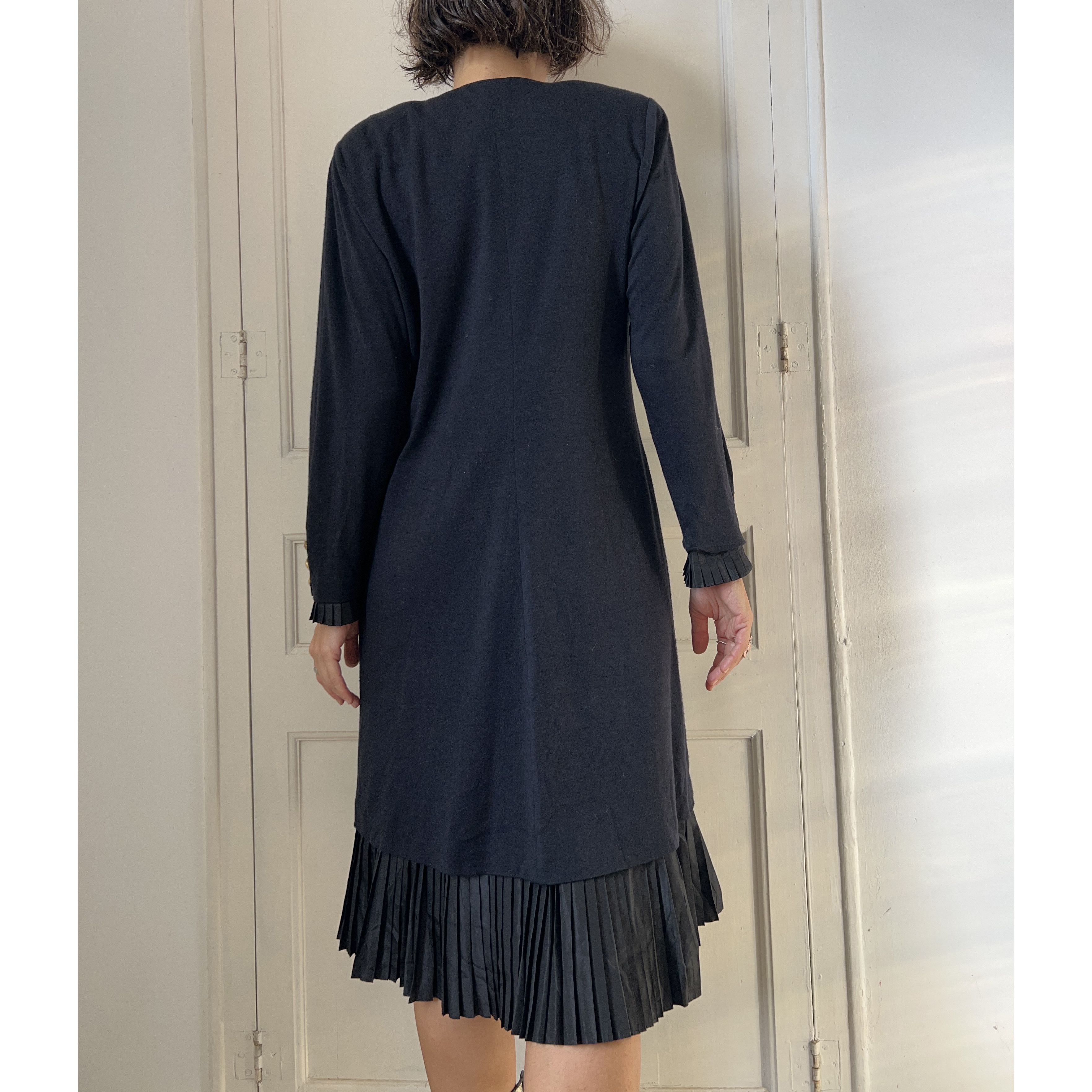 Vintage Vintage 80s Wool Silk Midi Dress Size M / US 6-8 / IT 42-44 - 2 Thumbnail