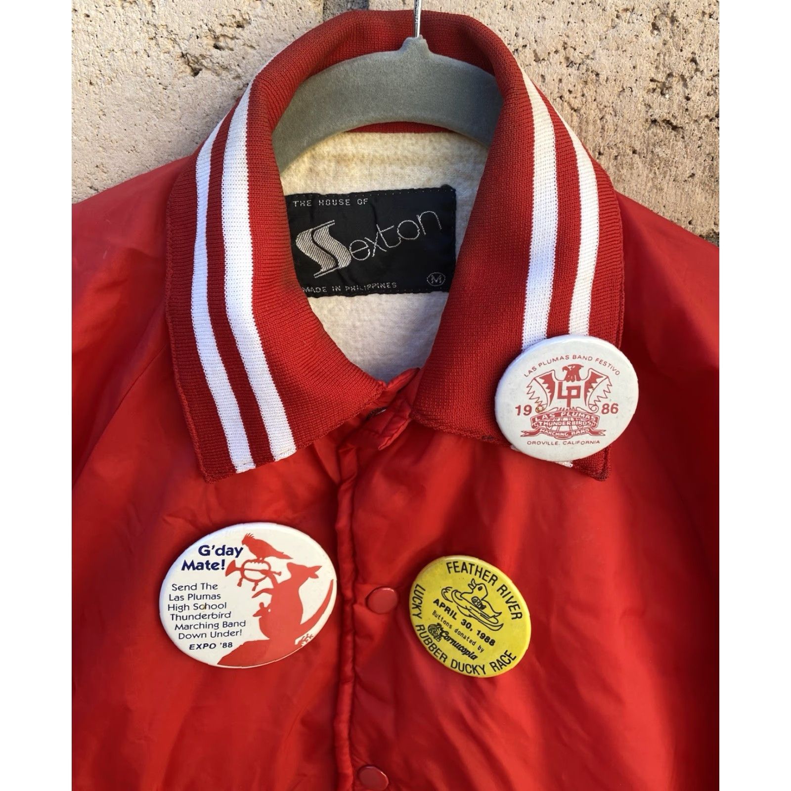 Vintage VINTAGE Sexton Las Plumas Band Jacket M Red 1980s Thunderbirds Oroville CA Pins Mens Bomber Jacket Size US M / EU 48-50 / 2 - 3 Thumbnail