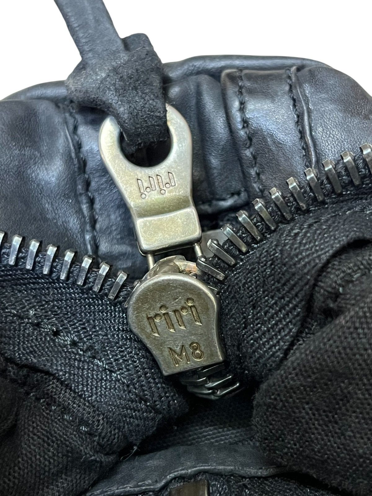 Isamu Katayama Backlash ISAMU KATAYAMA BACKLASH BLACK LEATHER COWHIDE SHOULDER BAG Size ONE SIZE - 13 Thumbnail