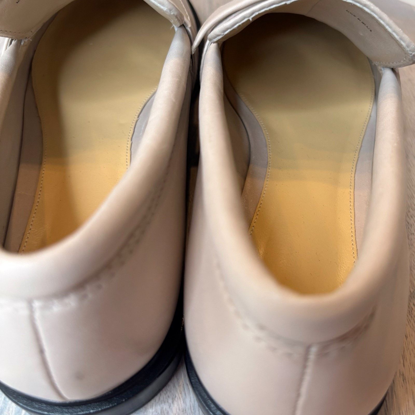 Alexandre Birman Alexandre Birman Clarita Leather Loafers Cream Flats US 7.5 Size US 7.5 / IT 37.5 - 6 Thumbnail