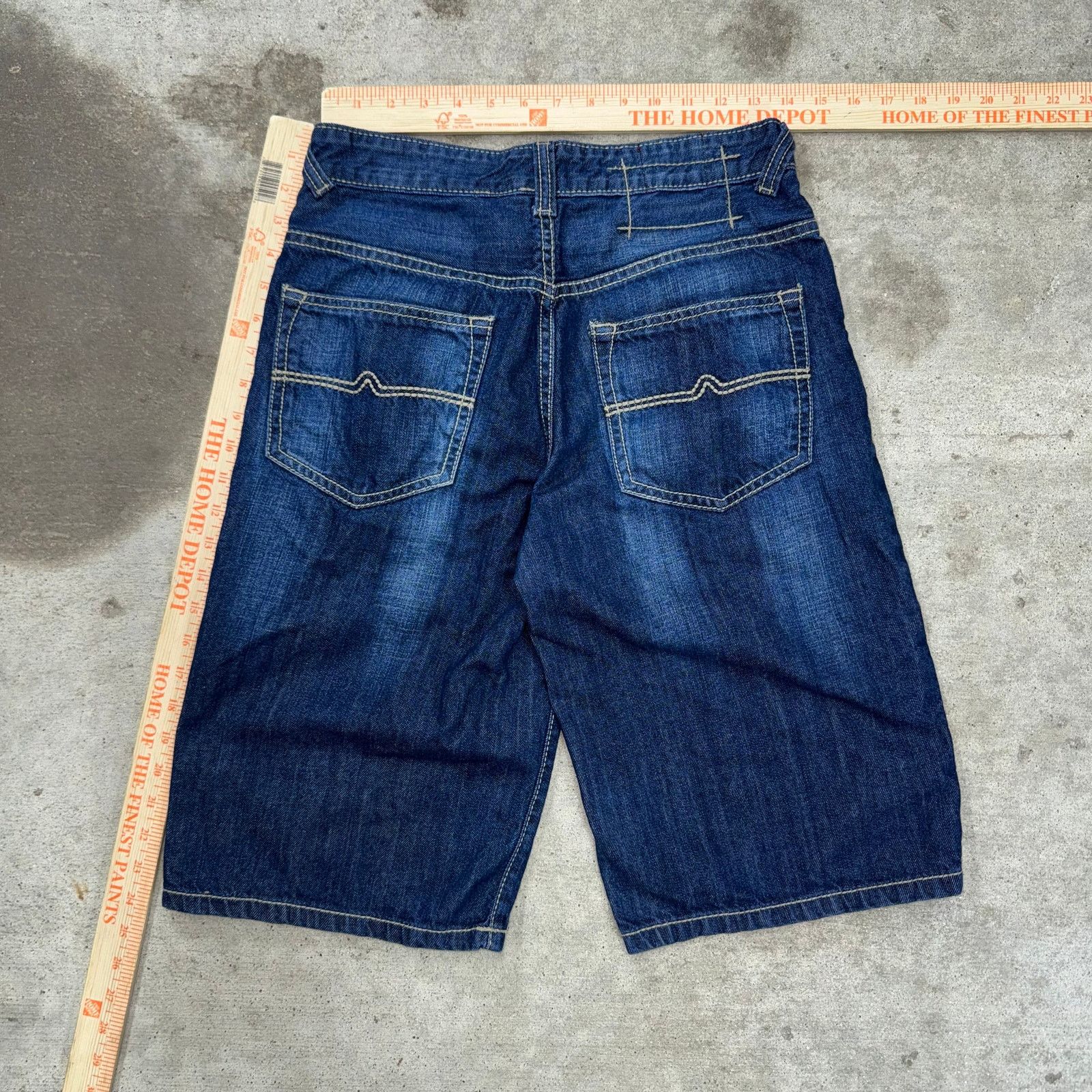 Ecko Unltd. Vintage Y2K Ecko UNLTD dark wash 2000s hip hop denim jorts Size US 30 / EU 46 - 5 Thumbnail