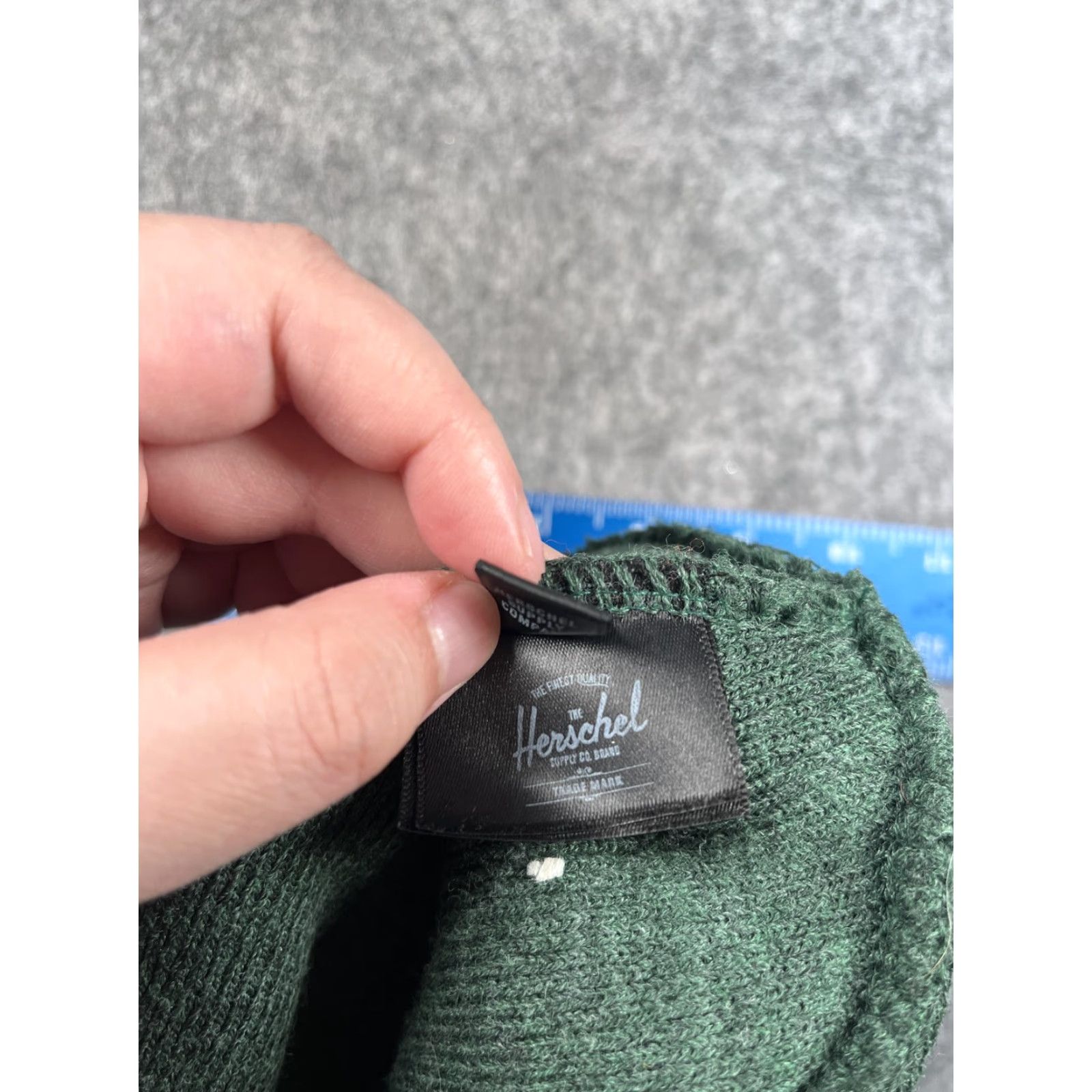 Vintage Herschel Hat Beanie Mens One Size Green Knit Patch Logo Stretch Winter Size ONE SIZE - 7 Thumbnail