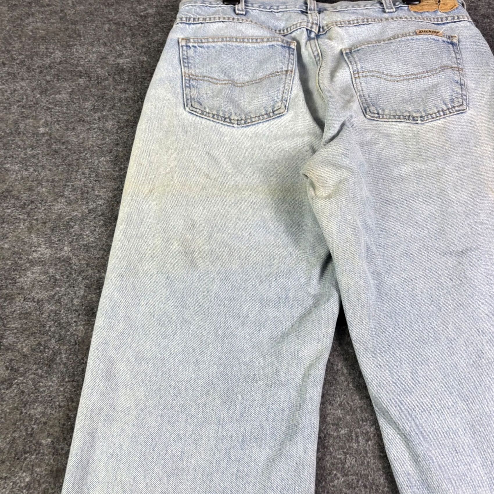 Dickies VINTAGE Dickies Mens Light Wash Thrashed Distressed Straight Leg Denim Jeans 36x30 Size US 36 / EU 52 - 8 Thumbnail