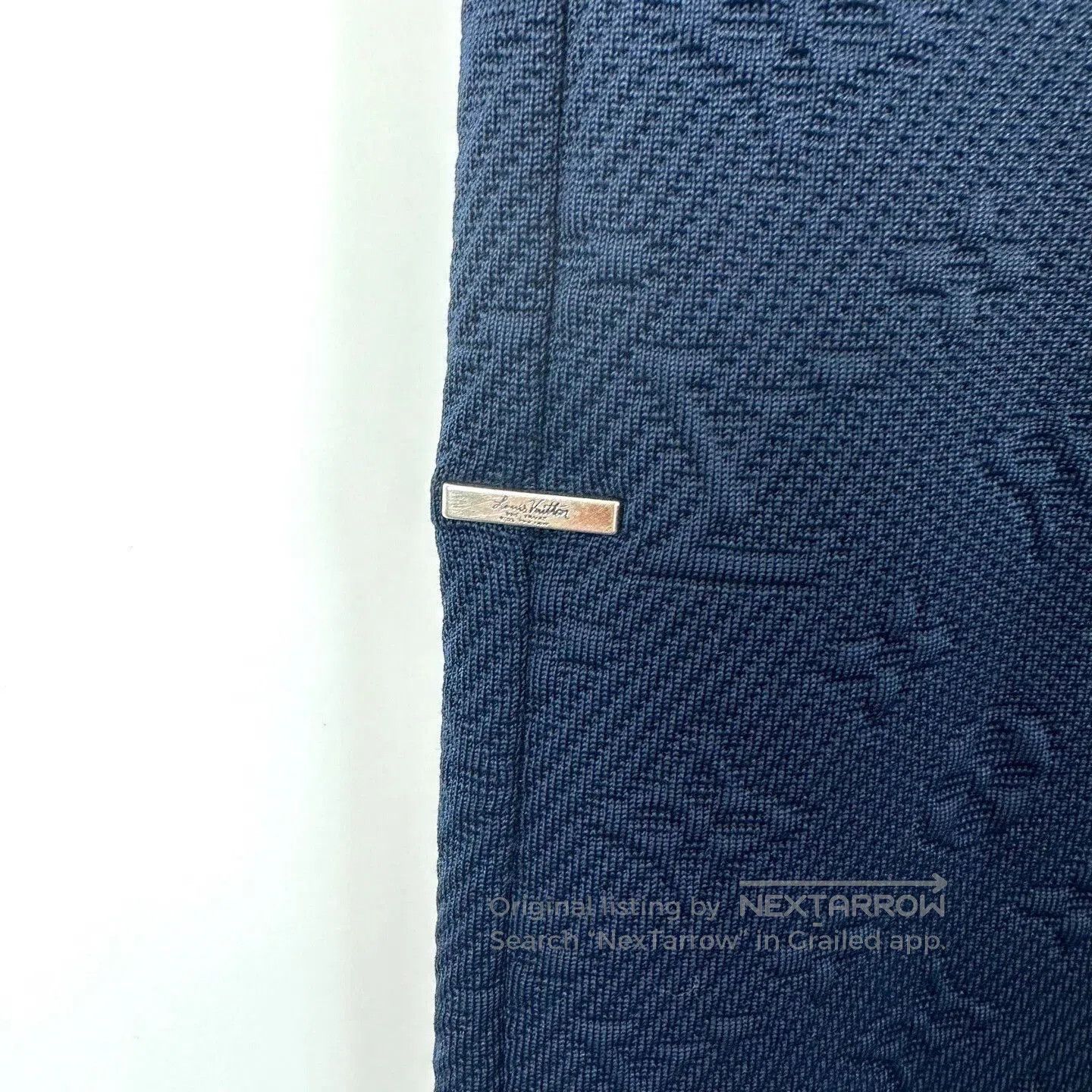 Louis Vuitton Louis Vuitton Logo Embossed Jogger Pants. Size US 26 / EU 42 - 6 Thumbnail