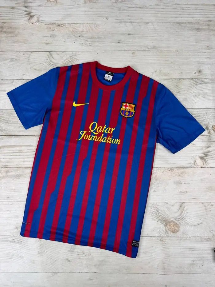 Nike Nike FC Barcelona 2011 2012 Home Shirt Soccer Jersey Size US XL / EU 56 / 4 - 1 Thumbnail