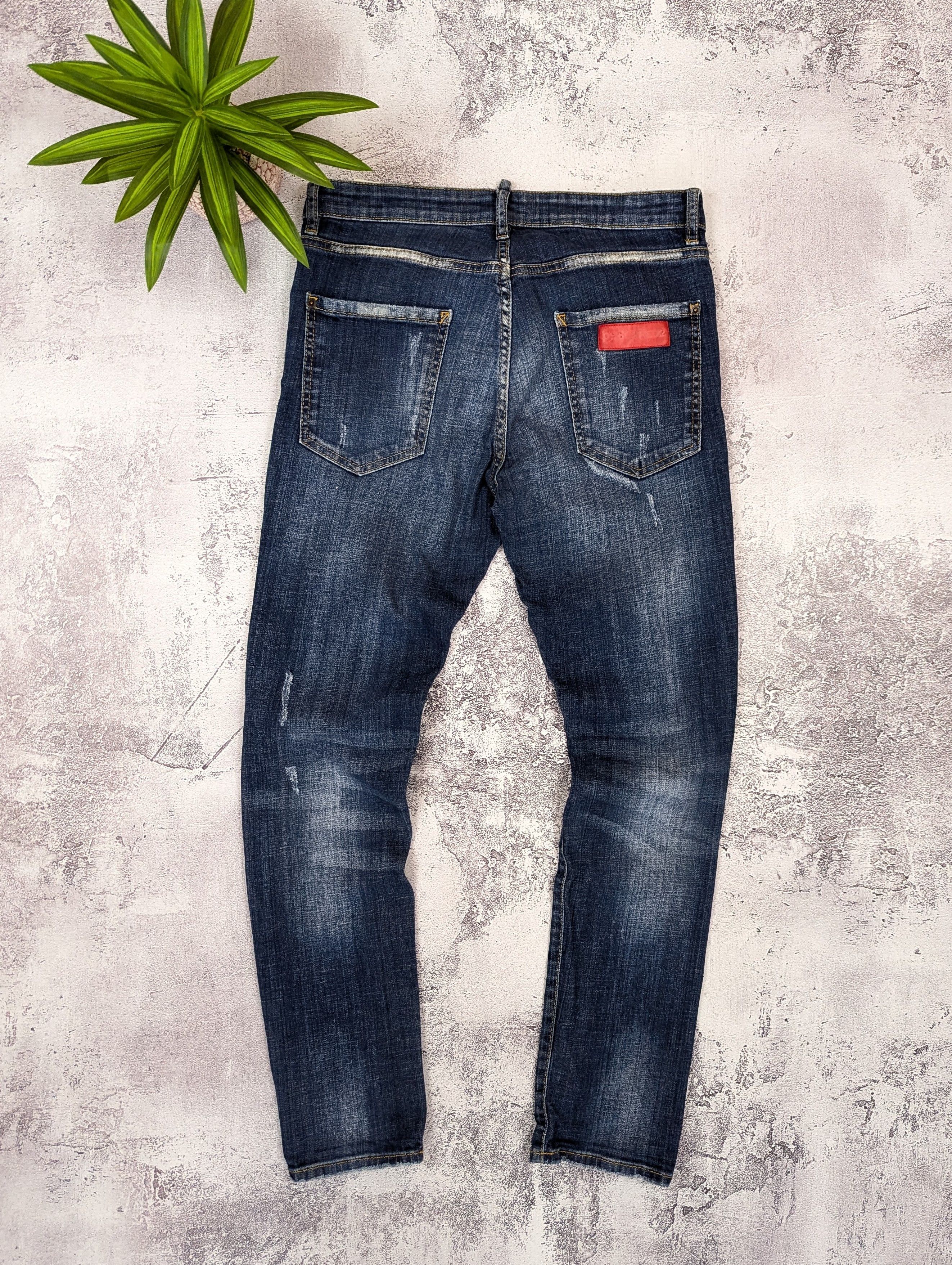 Dsquared2 Dsquared2 Skinny Dan Distressed Jeans Size US 33 - 15 Thumbnail