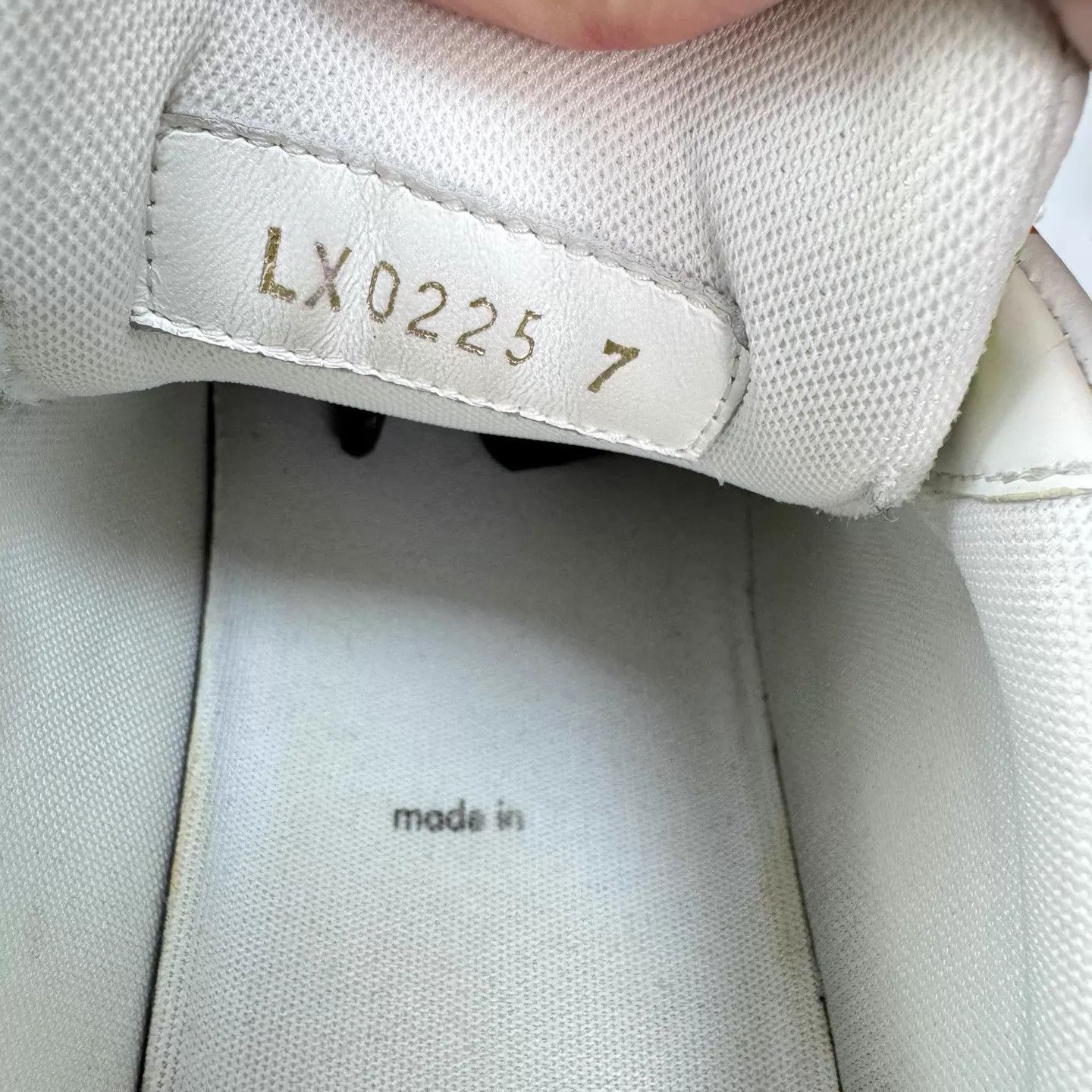 Louis Vuitton LV Takashi Murakami White Multicolor Trainer US7 98 New Size US 7 / IT 37 - 6 Thumbnail