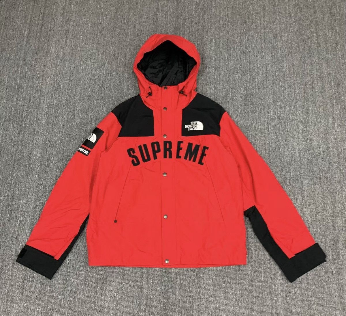 Supreme × The North Face Supreme tnf the north face arc logo mountain parka jacket Size US M / EU 48-50 / 2 - 1 Thumbnail