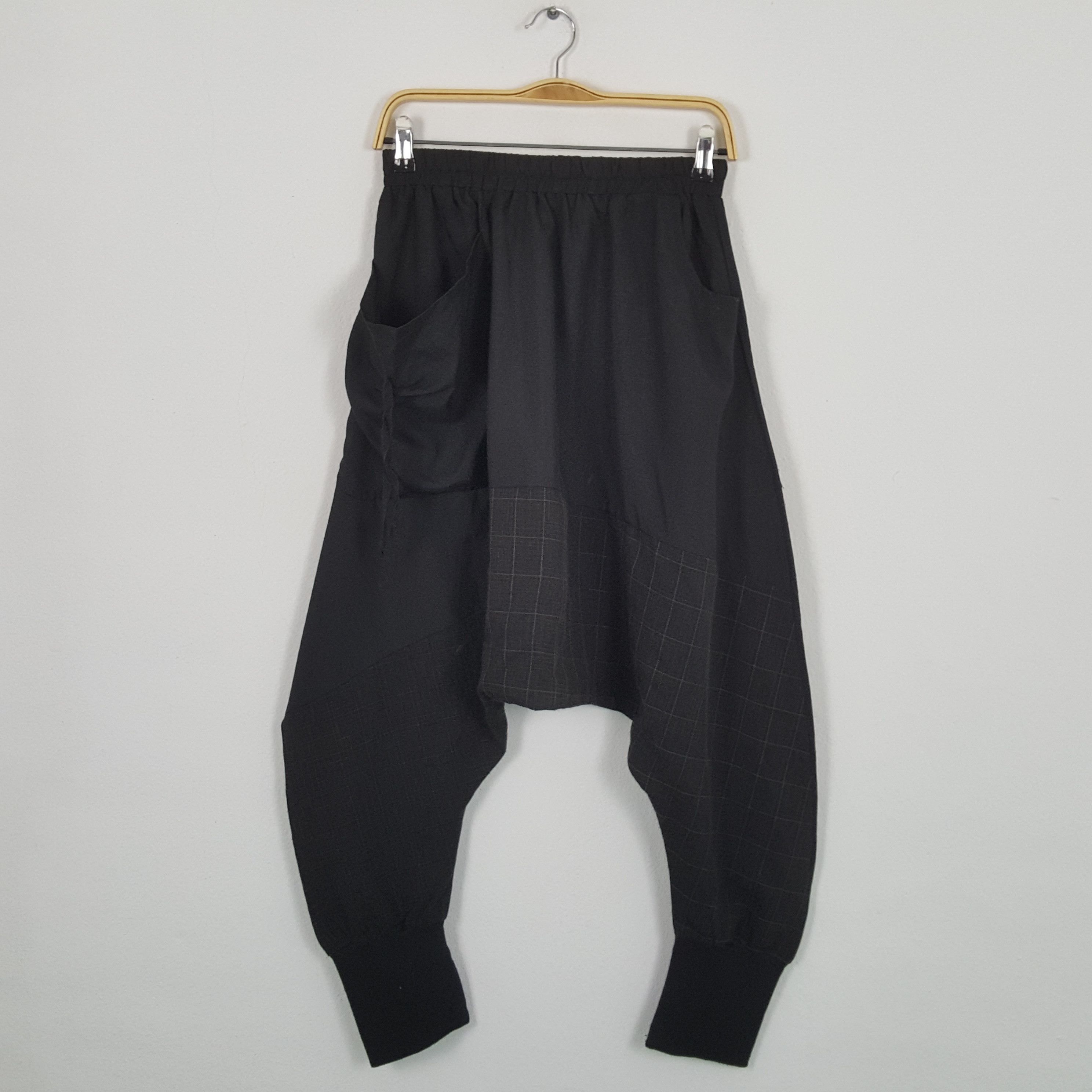image of Vintage Longdeng Japanese Style Joggers Pants in Black, Men's (Size 26)