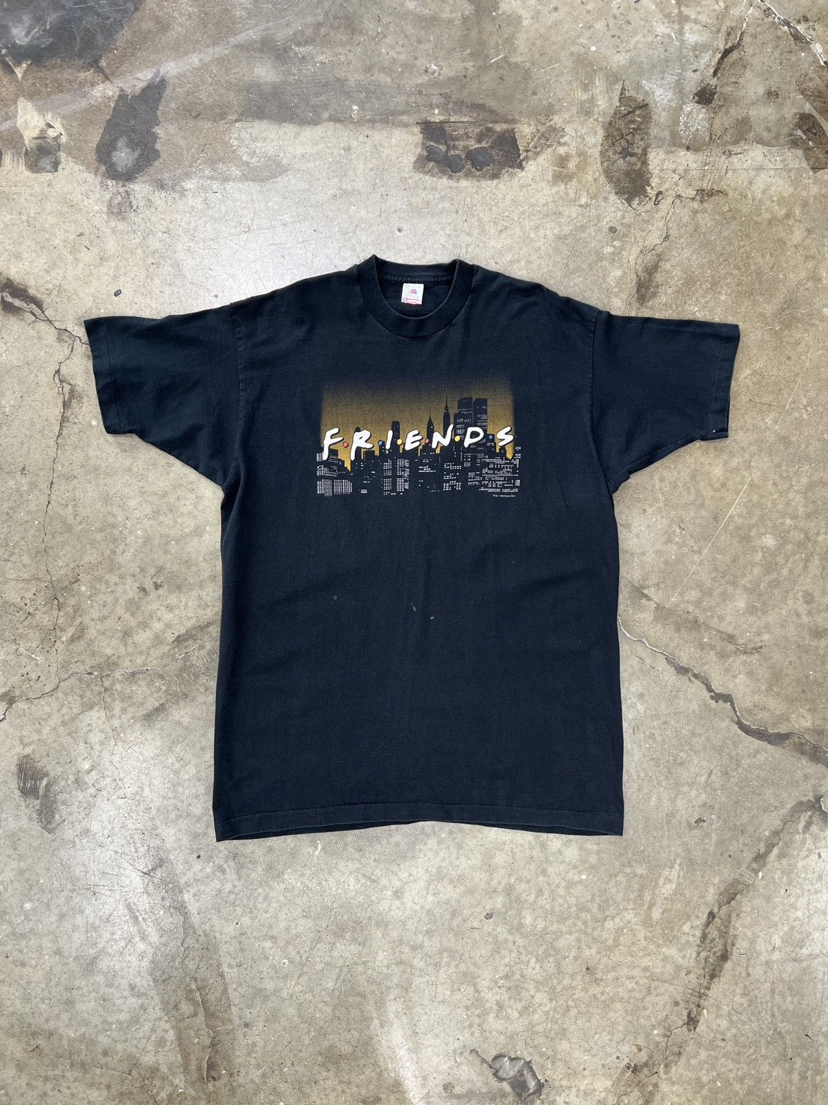 Vintage Vintage 1995 Friends TV City Promo Tee Single Stitch XXL Size US XXL / EU 58 / 5 - 2 Thumbnail