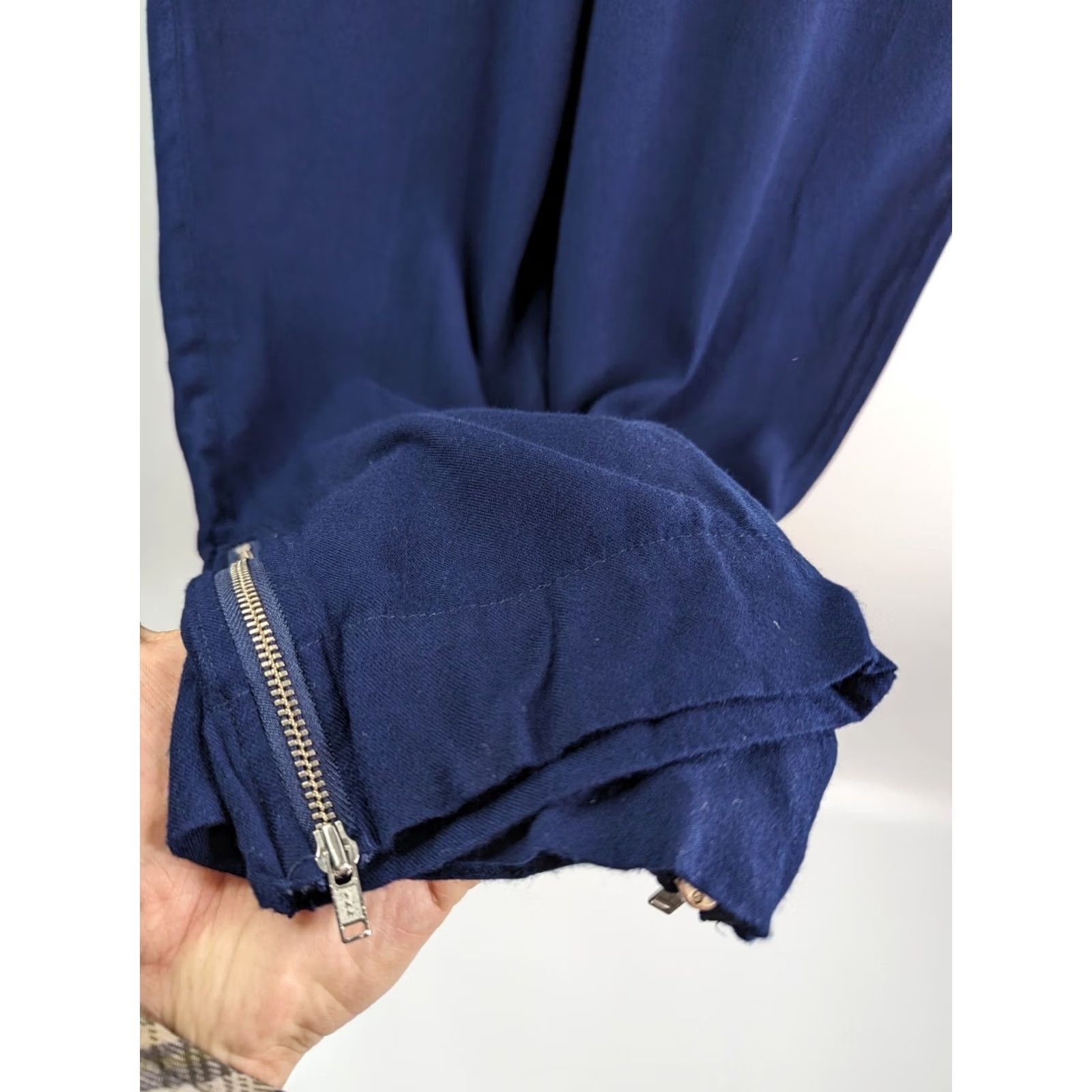Soft Surroundings Soft Surroundings Pants Women's Regular Skinny Pull On Navy Blue Rayon Blend Stretch Knit Size Medium Size 32" / US 10 / IT 46 - 3 Thumbnail