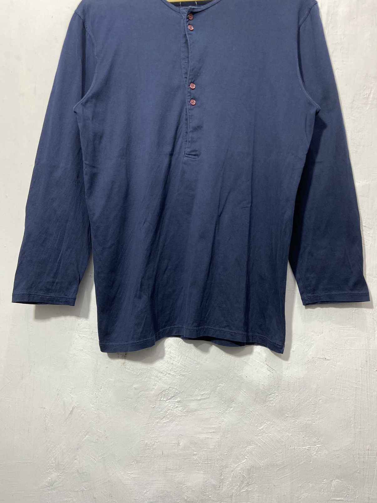 Versace × Vintage Vintage Gianni Versace Intimo Long Sleeve Stretch Tshirt Size US L / EU 52-54 / 3 - 3 Thumbnail