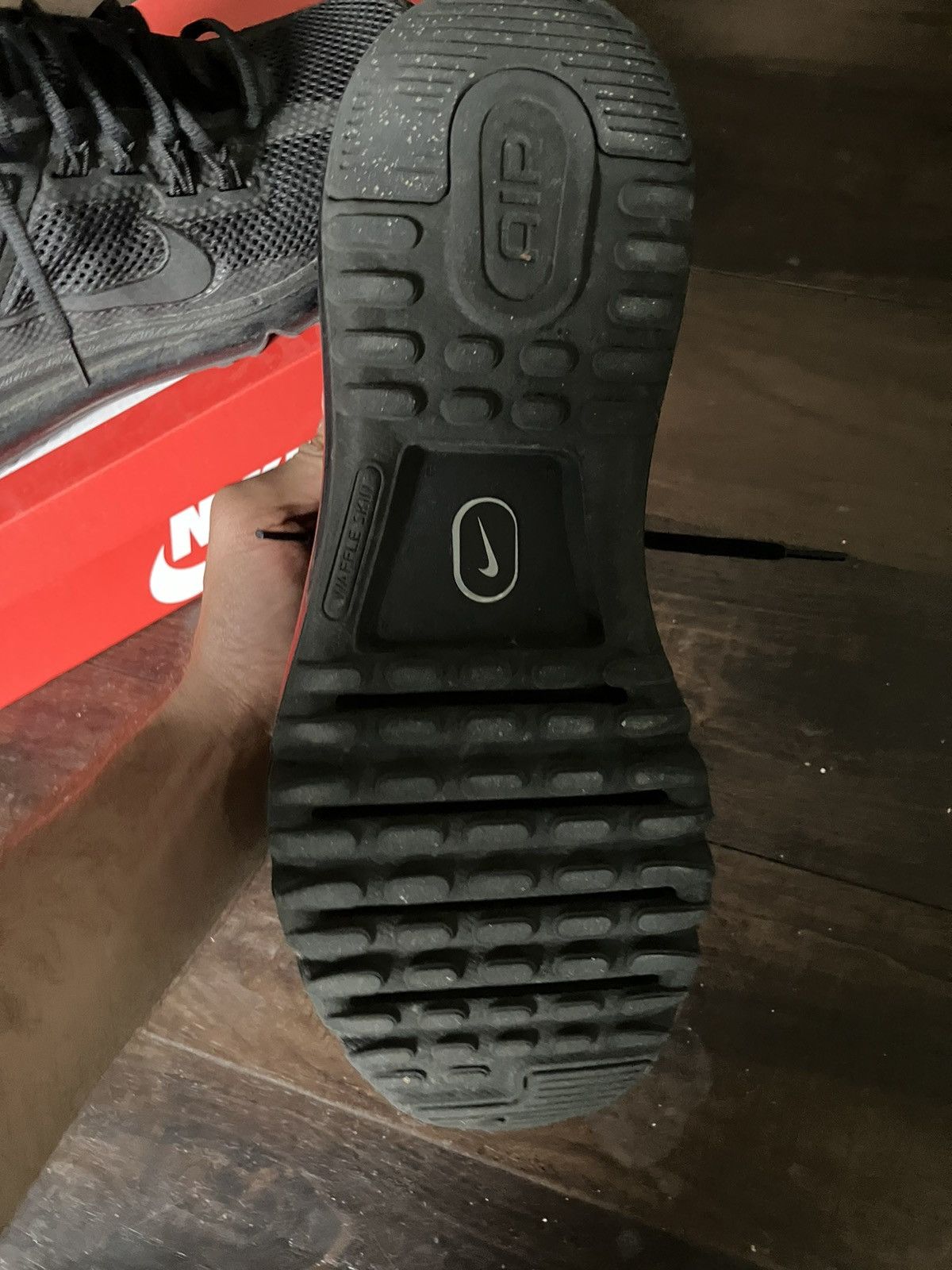 Nike Air Max 2013 Triple Black Retro Size US 10 / EU 43 - 11 Thumbnail