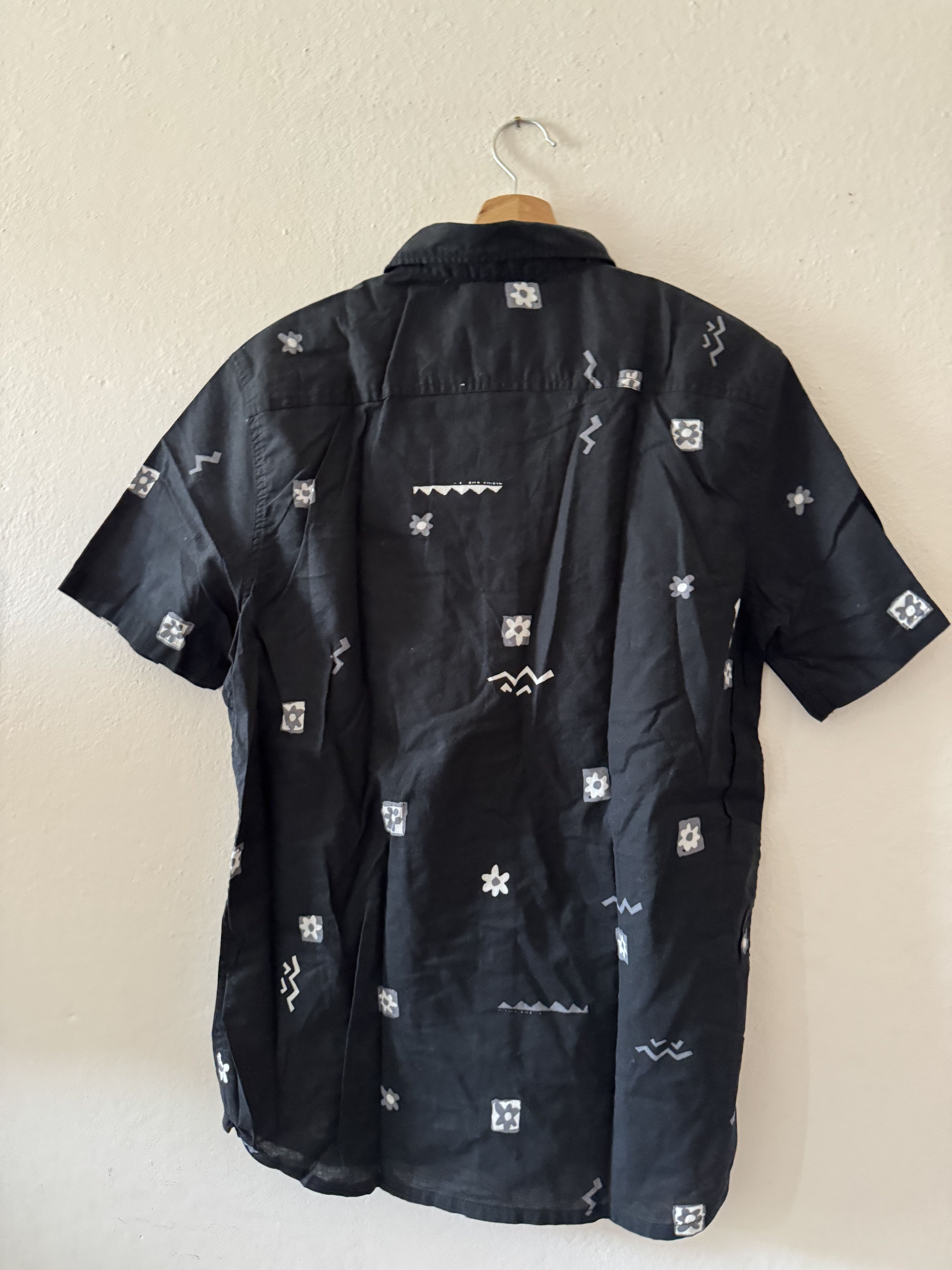 Quiksilver Quicksilver - Black Short Sleeve Button Up Size US M / EU 48-50 / 2 - 2 Thumbnail
