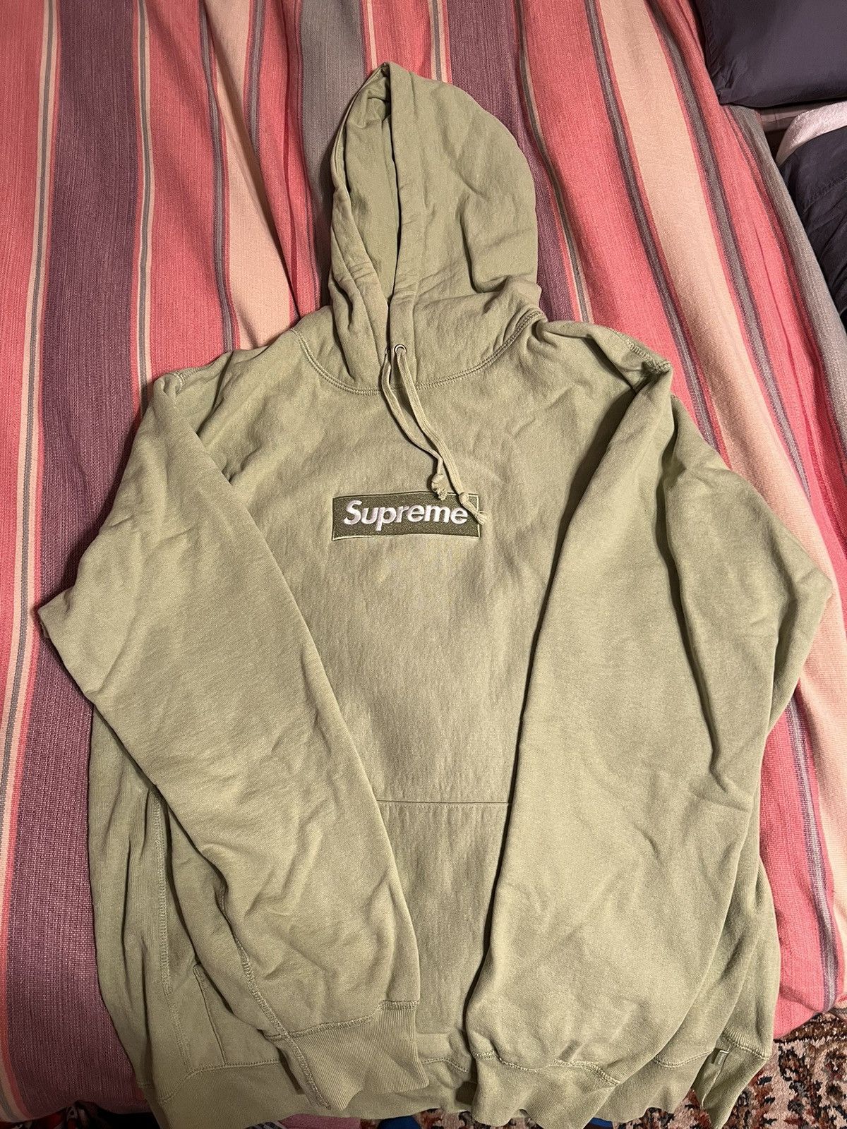 image of Supreme Box Logo Hooded Sweatshirt Sage, Men's (Size XL)
