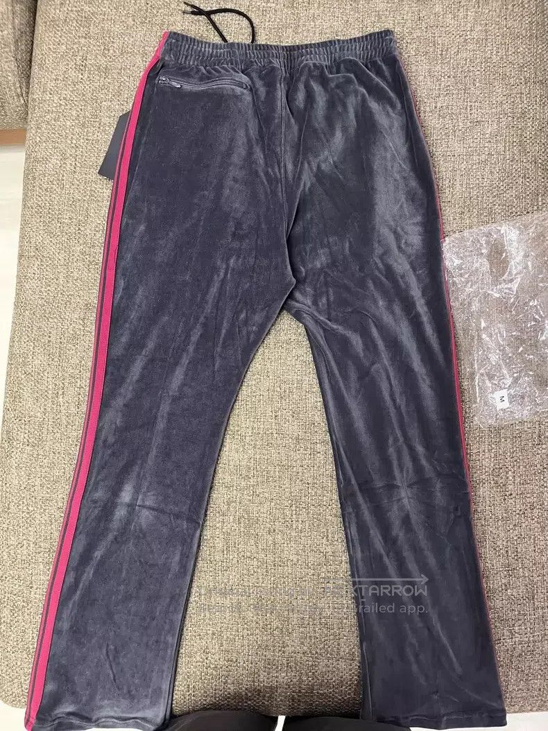 Needles Needles size M Black velvet pant Size US 30 / EU 46 - 4 Thumbnail