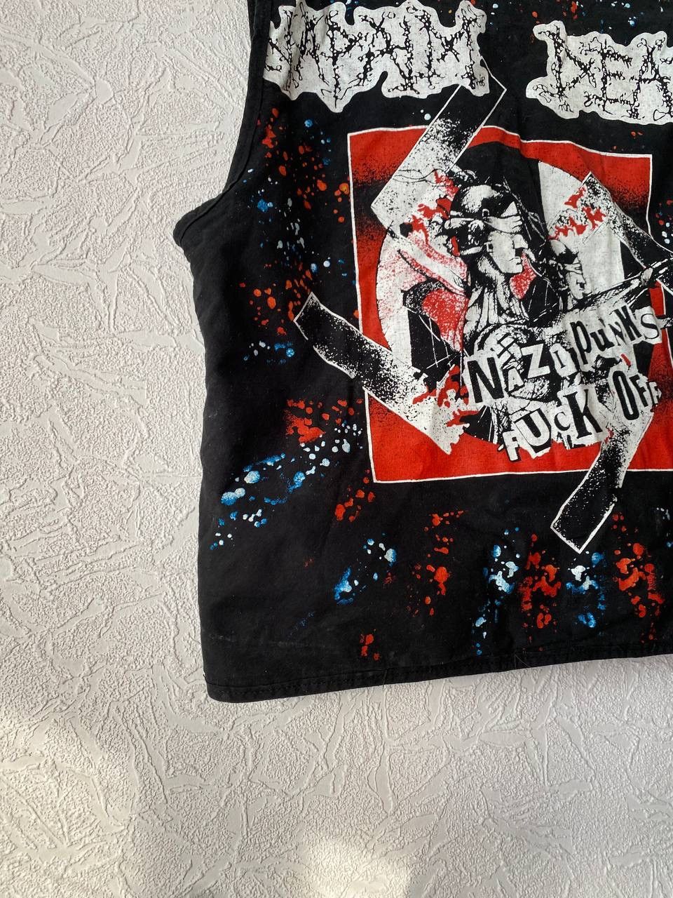 Band Tees Napalm Death Nazi Punks Fuck Off vintage vest 1994 euro tour Size US XL / EU 56 / 4 - 2 Thumbnail