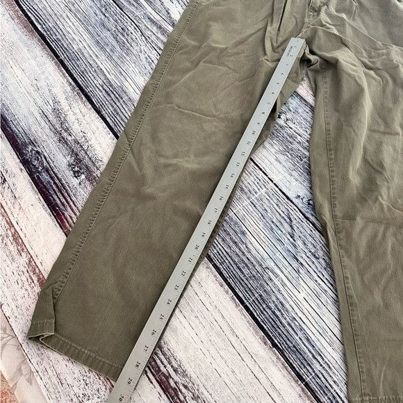 Eddie Bauer Vintage Eddie Bauer Pleated Olive Green Chinos Size US 36 / EU 52 - 4 Thumbnail