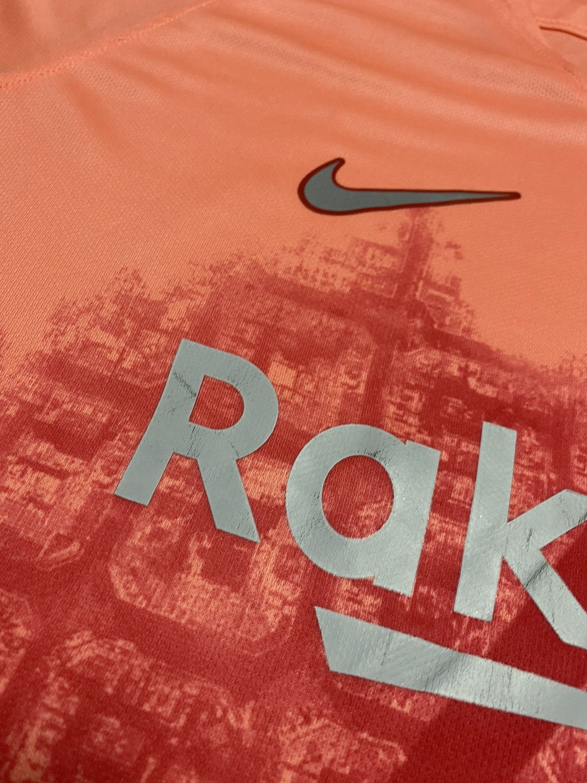 Nike BARCELONA 2018 2019 NIKE RARE FOOTBALL SHIRT SOCCER JERSEY Size US L / EU 52-54 / 3 - 7 Thumbnail