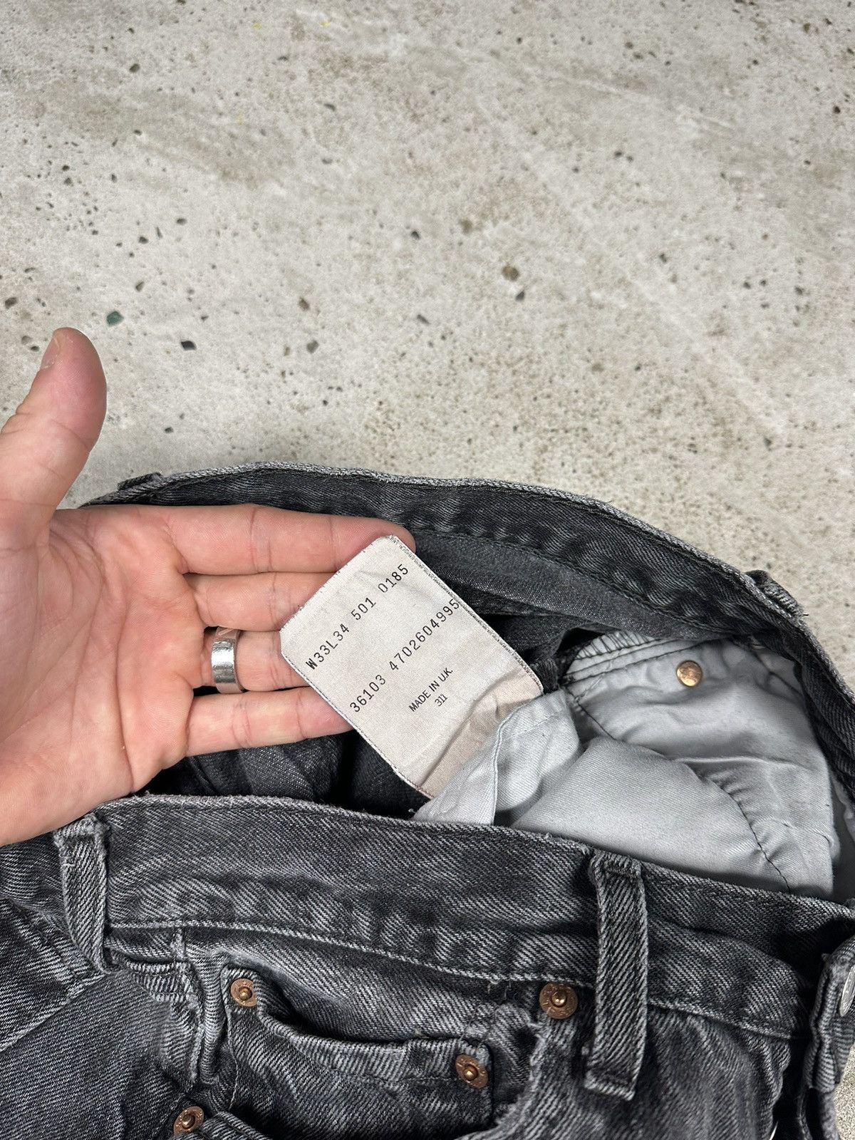 Levi's × Vintage Vintage 90s Levi’s 501 Distressed Washed Grey Denim Pants Size US 30 / EU 46 - 9 Thumbnail