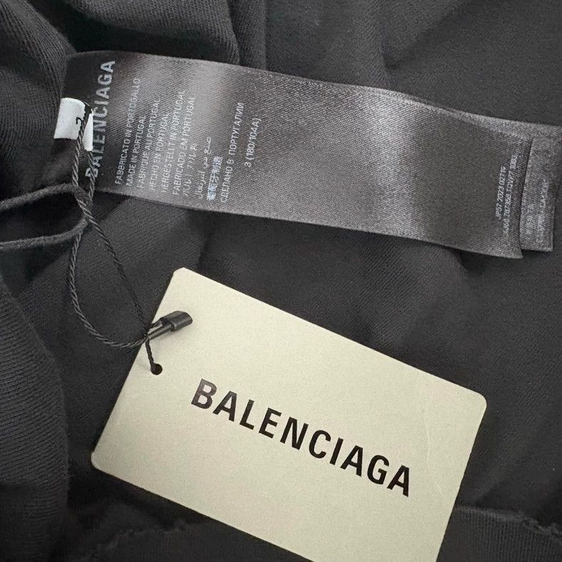Balenciaga Balenciaga Logo printing of Antwerp palace Size US L / EU 52-54 / 3 - 4 Thumbnail