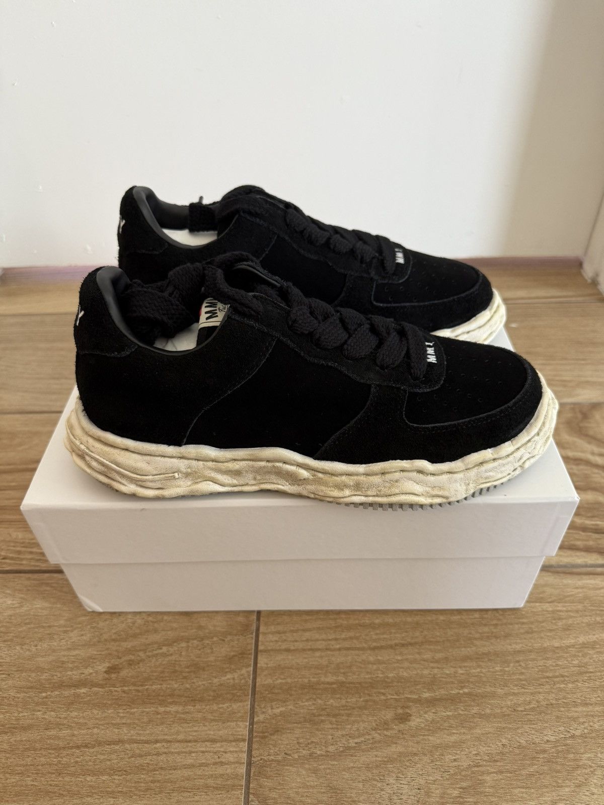 Maison MIHARA YASUHIRO Maison Mihara Yasuhiro Wayne Low OG Sole Suede Black Size US 11 / EU 44 - 4 Thumbnail