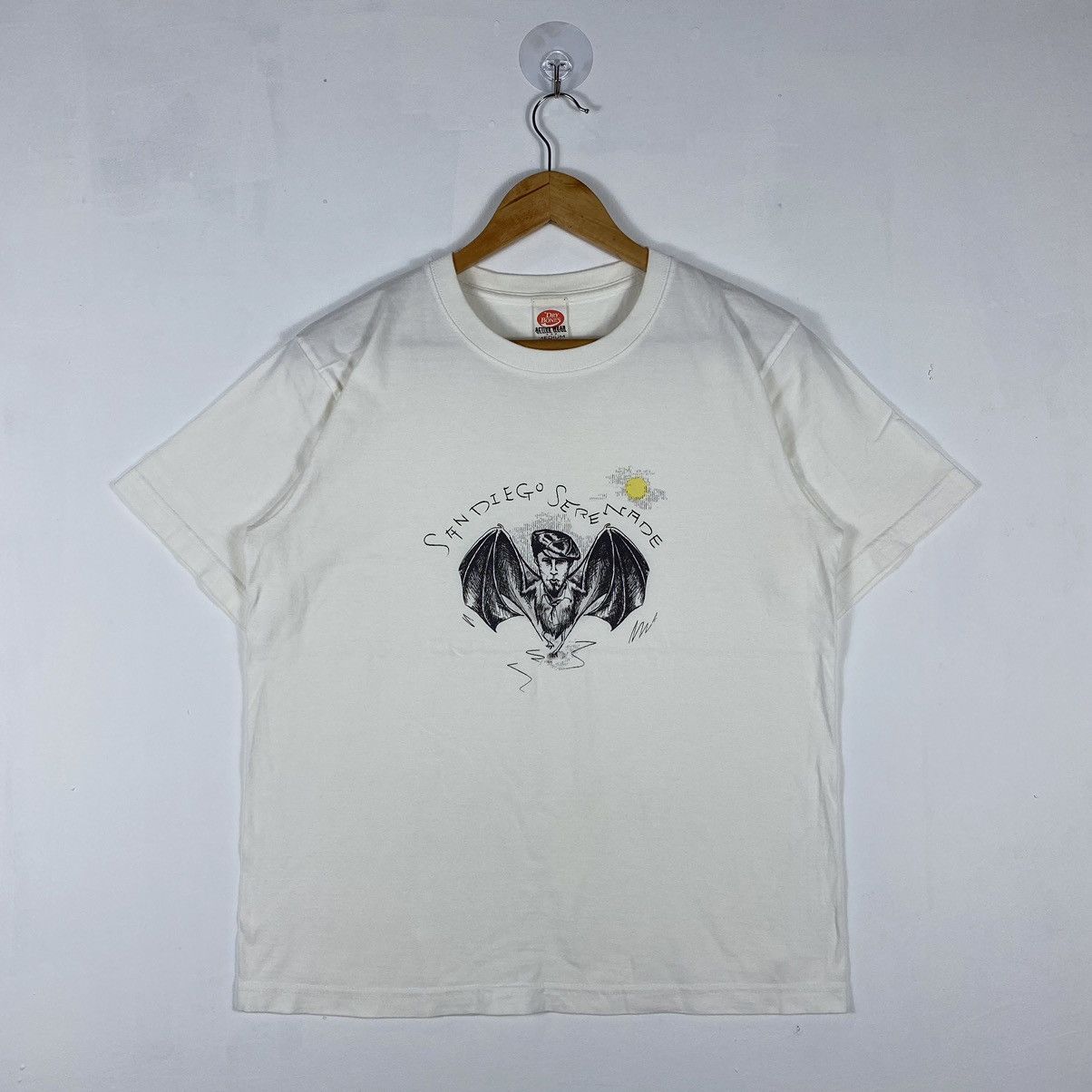Dry Bones × Japanese Brand DRY BONES SAN DIEGO SERENADE TOM BATS ART TEE Size US M / EU 48-50 / 2 - 2 Thumbnail