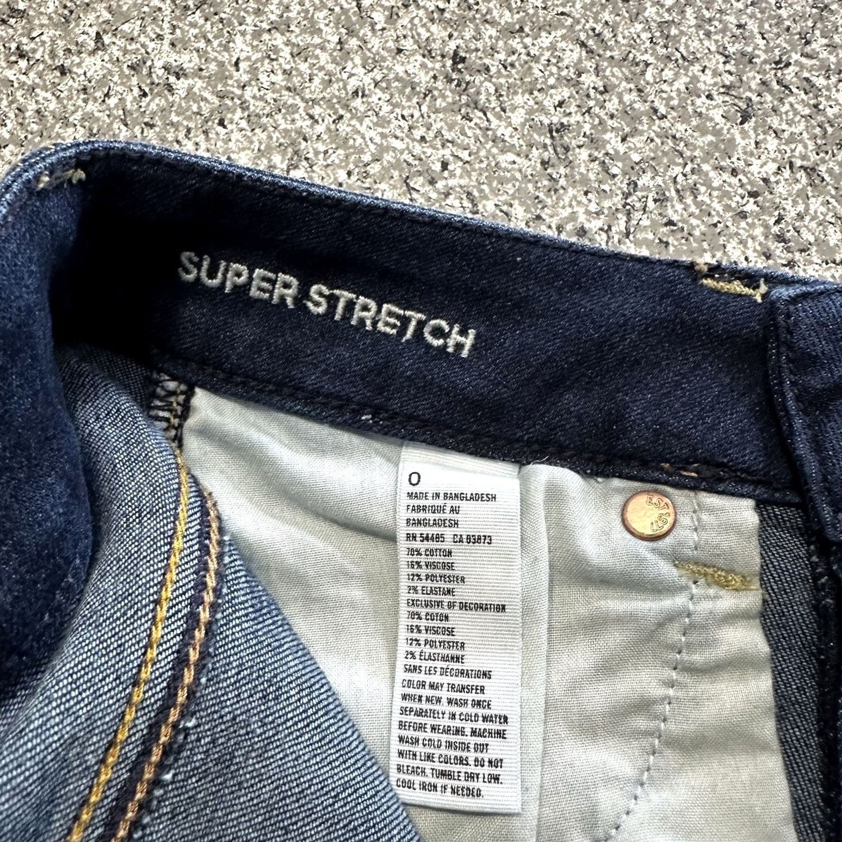 American Eagle Outfitters VINTAGE American Eagle Shorts Womens 0 27x3 Midi Denim AE Super Stretch Denim Size 27" / US 4 / IT 40 - 3 Thumbnail
